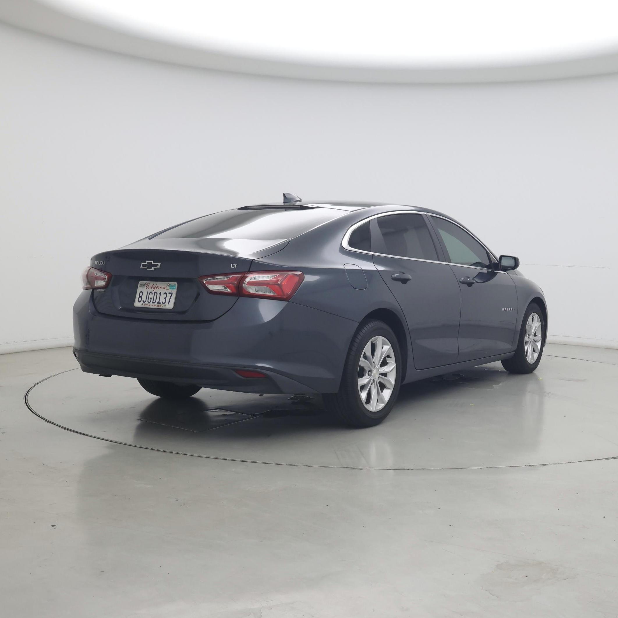 Thumbnail: 2019 Chevrolet Malibu - 8