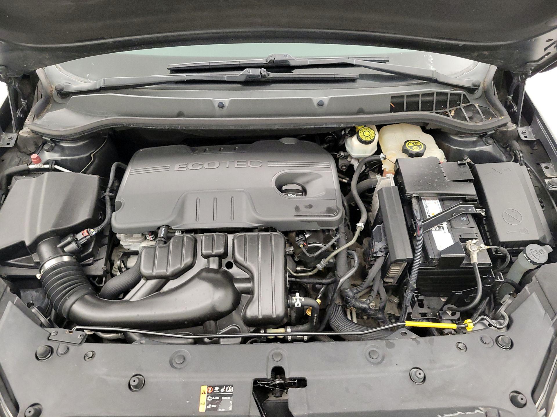 Thumbnail: 2015 Buick Verano - 20