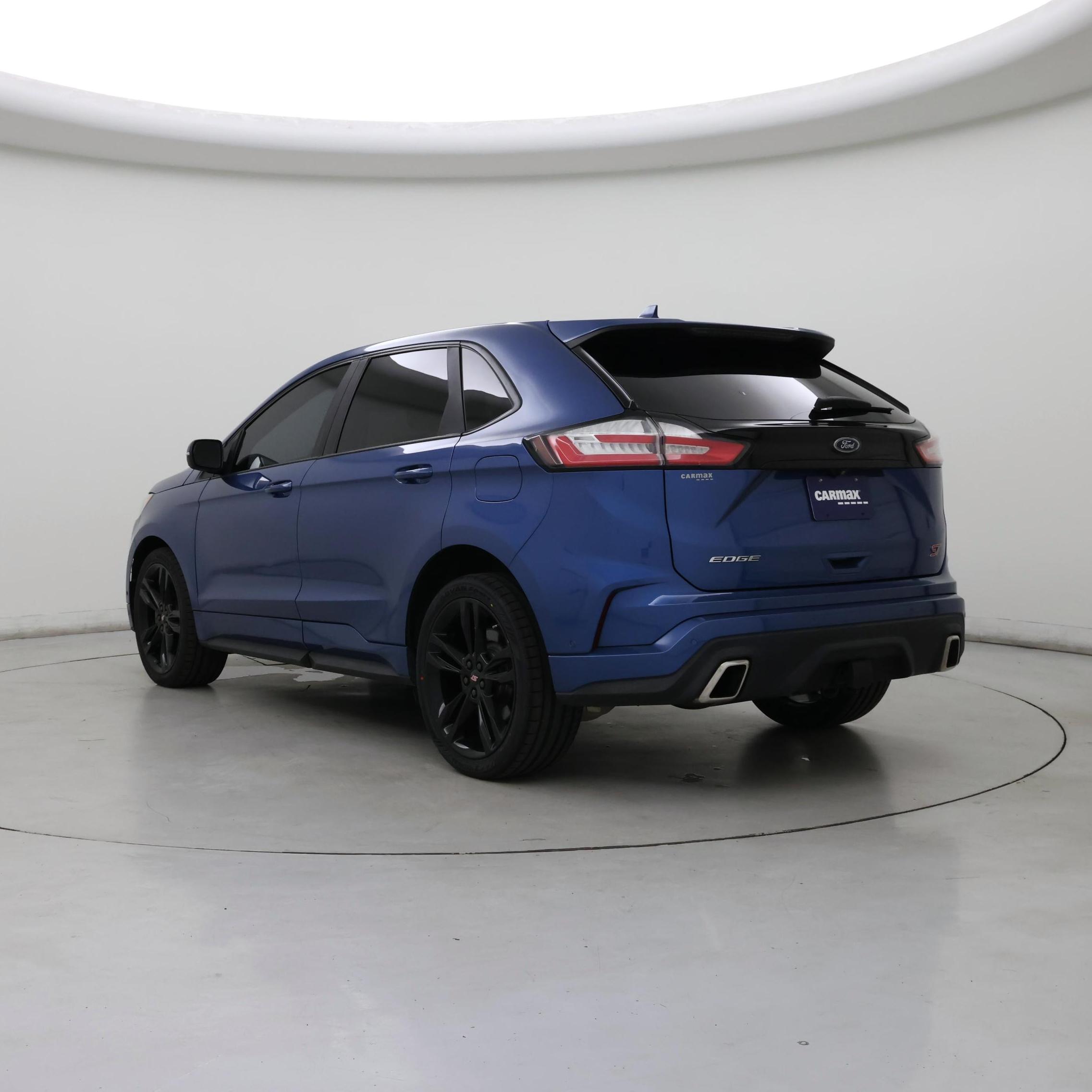 Thumbnail: 2019 Ford Edge - 2