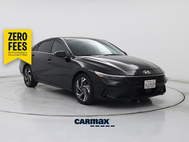 Black 2024 Hyundai Elantra Sedan Front-Wheel Drive Automatic