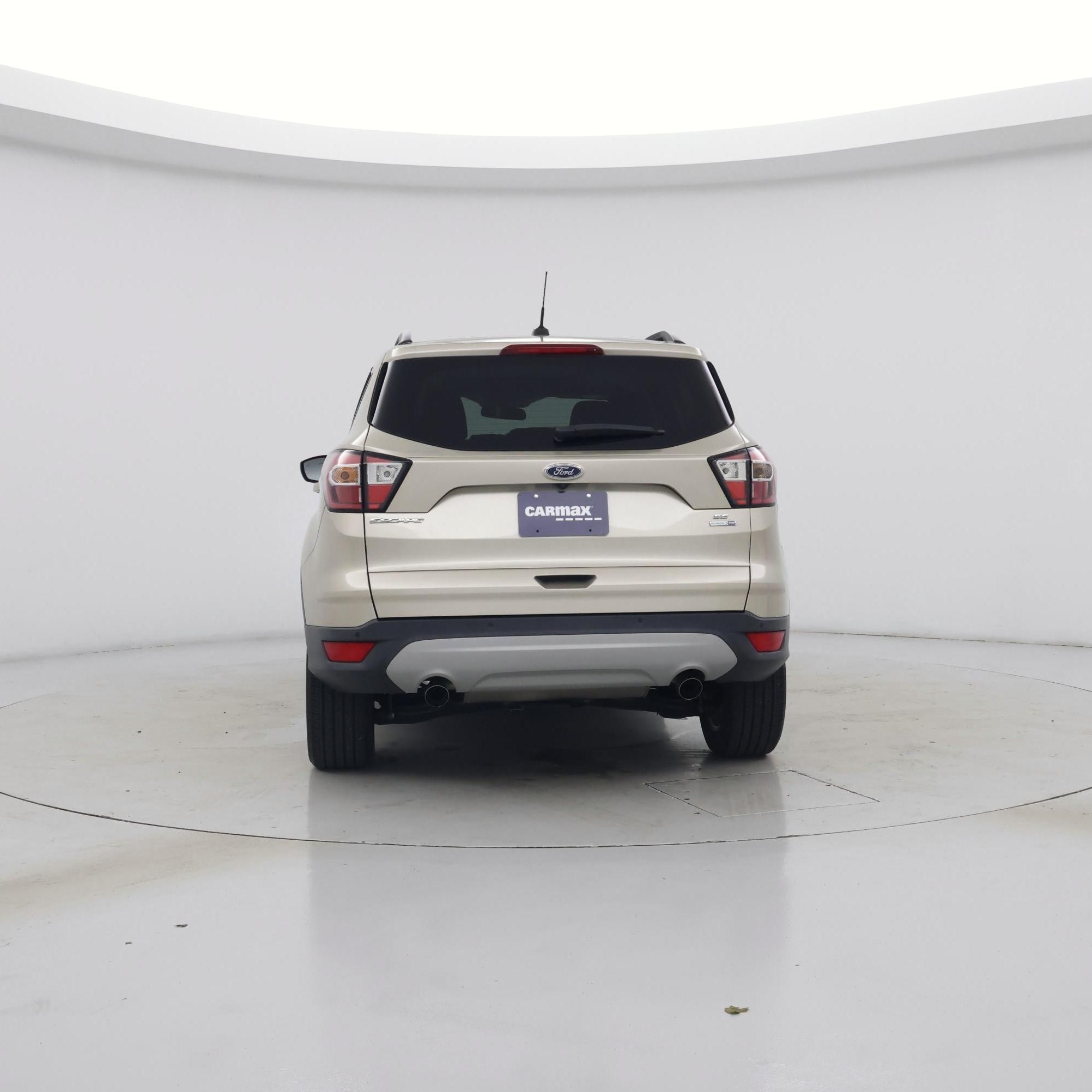 Thumbnail: 2017 Ford Escape - 6