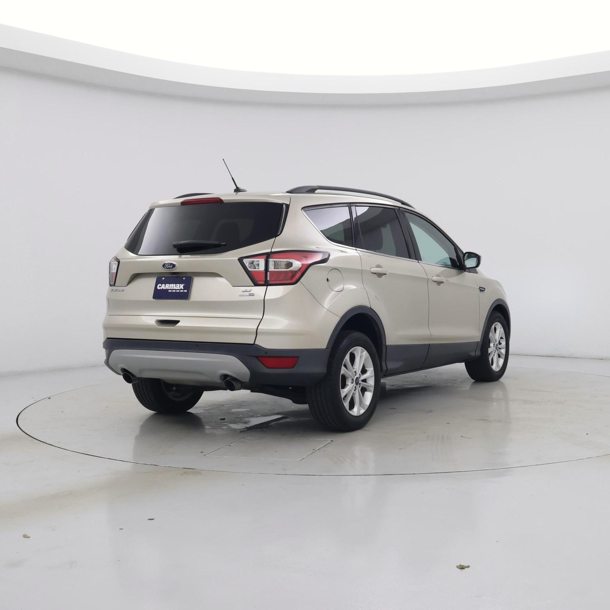 Thumbnail: 2017 Ford Escape - 8
