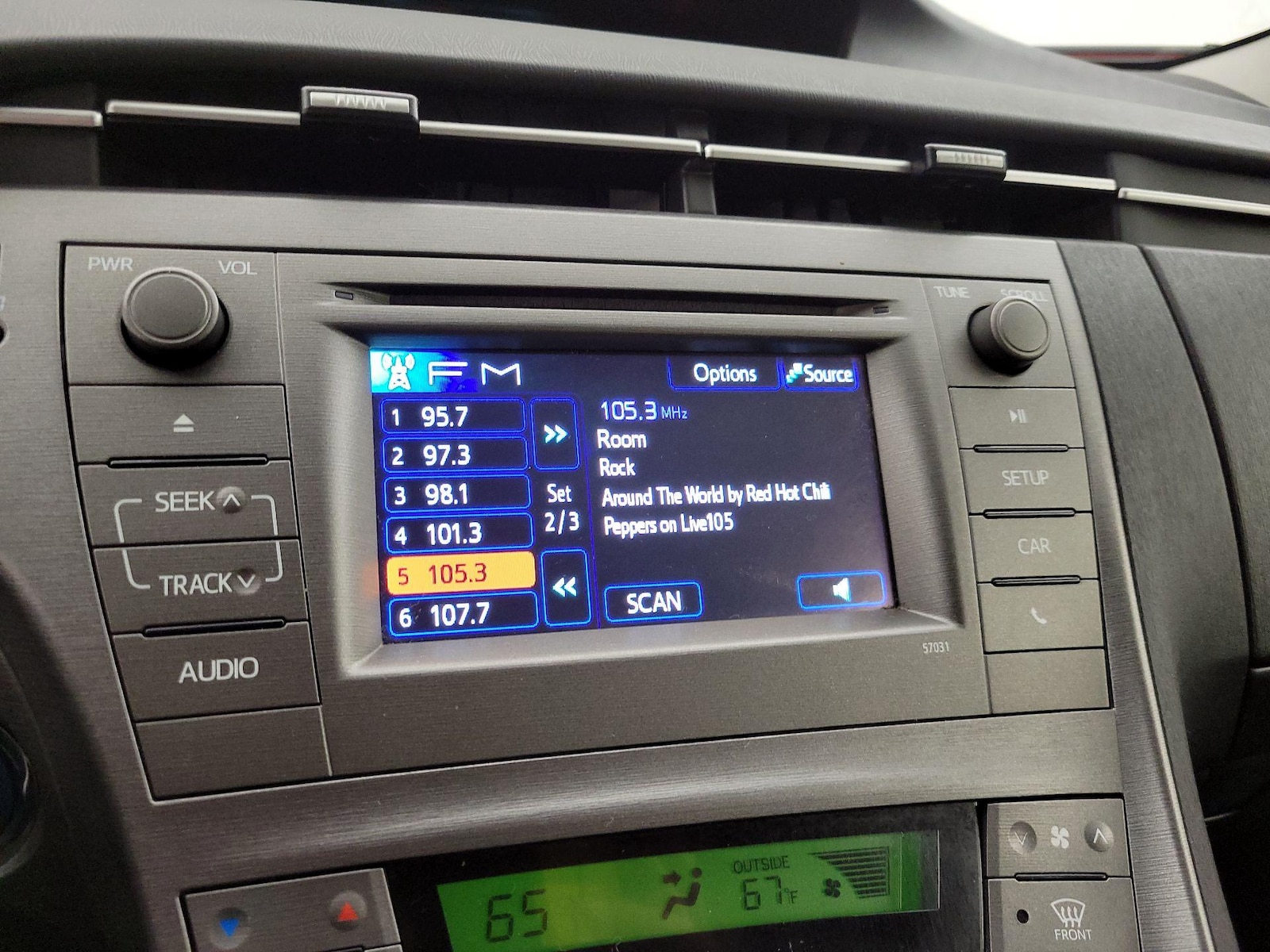 2014 Toyota Prius Two - Photo 15