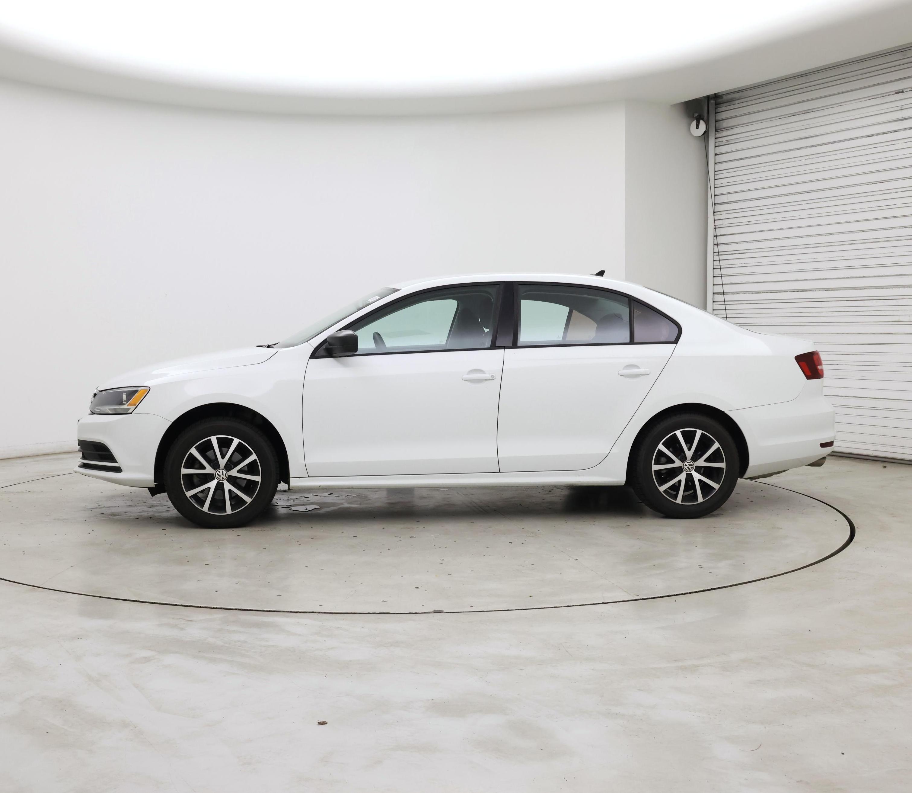 Thumbnail: 2016 Volkswagen Jetta - 3