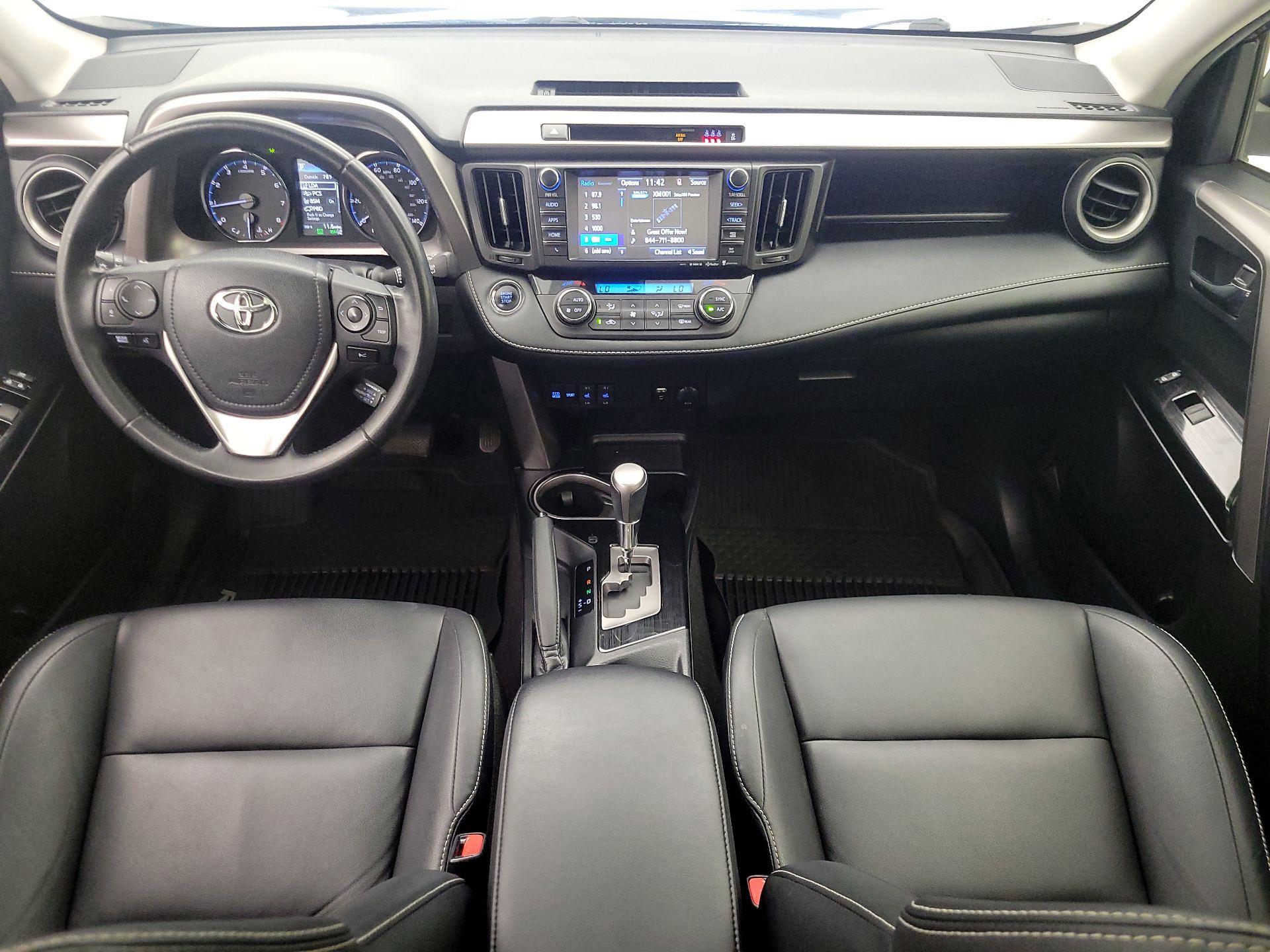 Thumbnail: 2018 Toyota RAV4 - 9