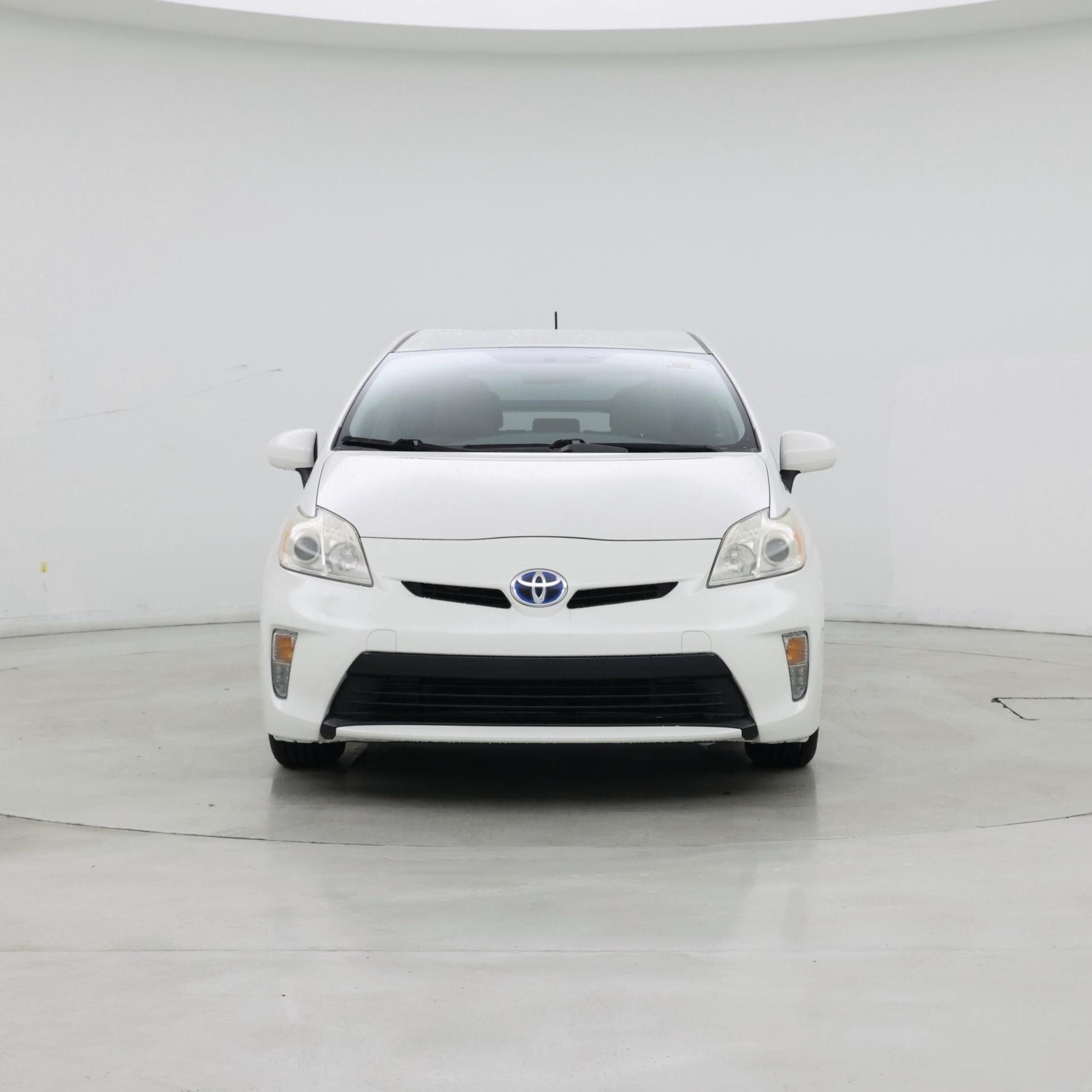 Thumbnail: 2014 Toyota Prius - 5