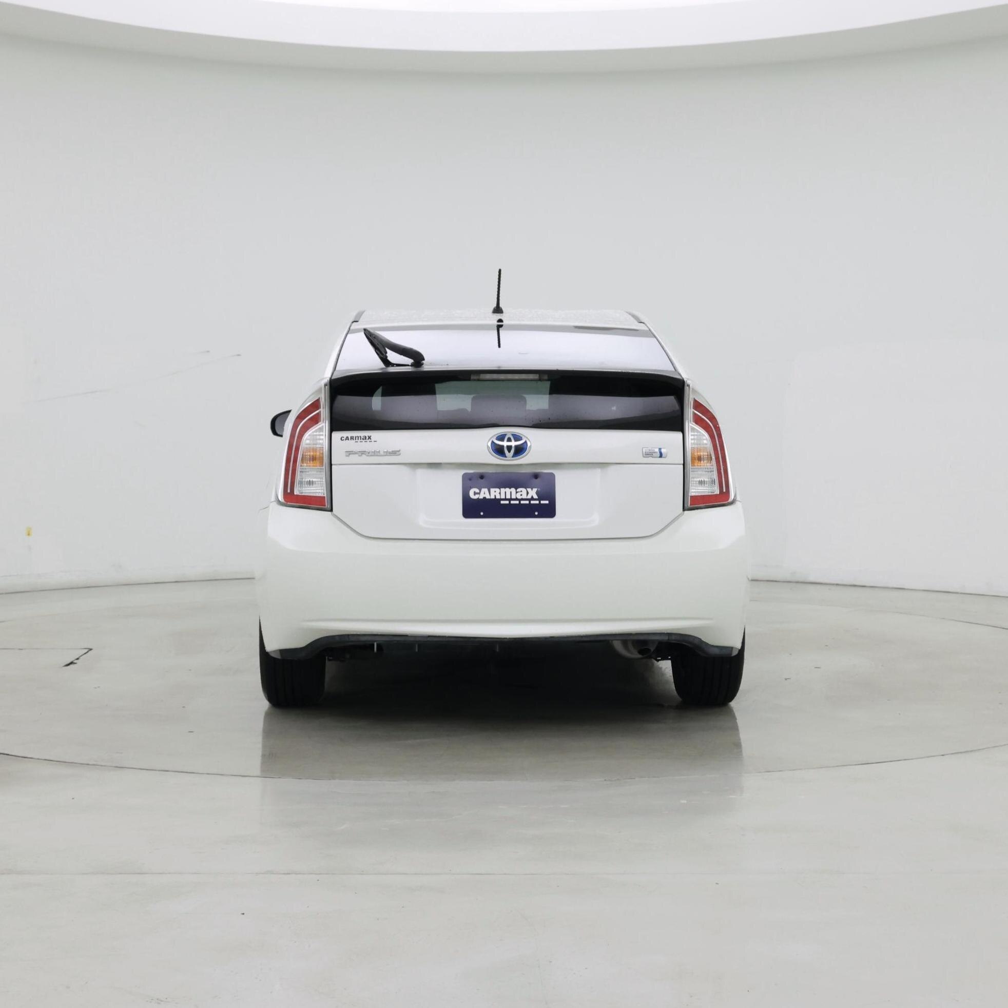 Thumbnail: 2014 Toyota Prius - 6
