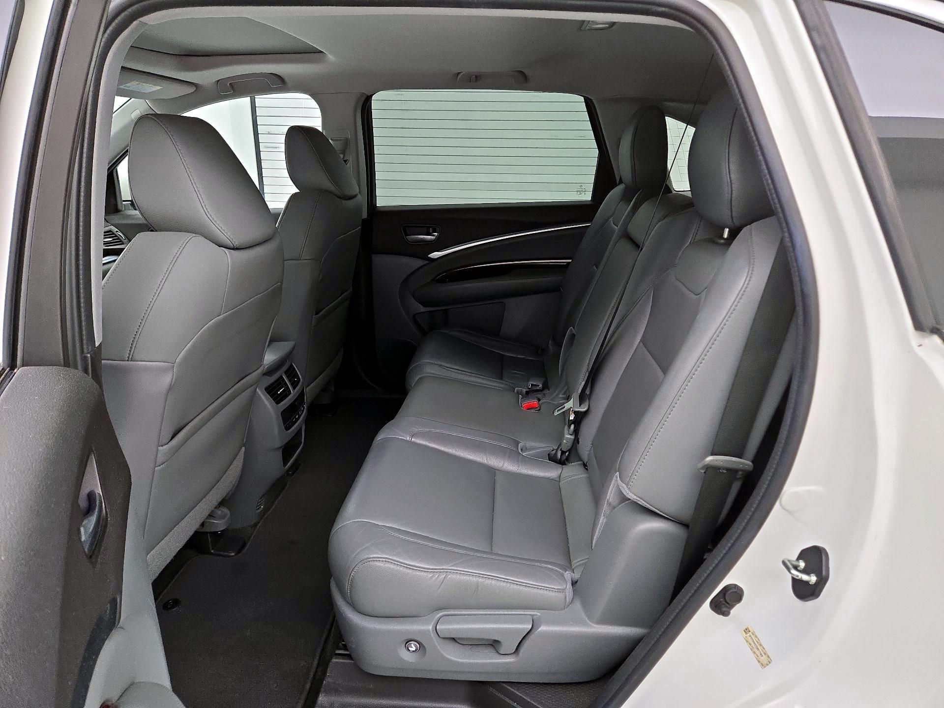 Thumbnail: 2016 Acura MDX - 18
