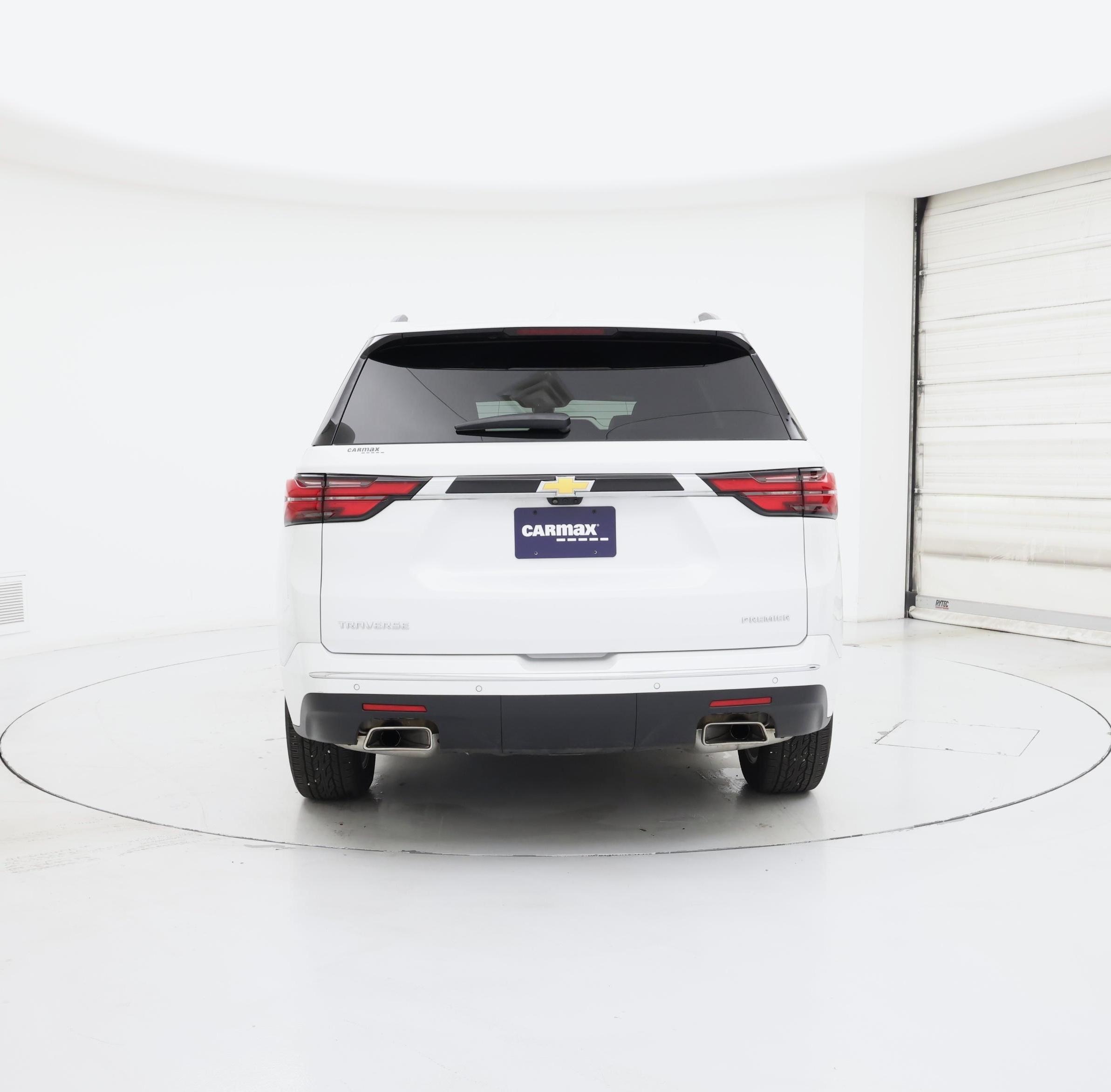 Thumbnail: 2023 Chevrolet Traverse - 6
