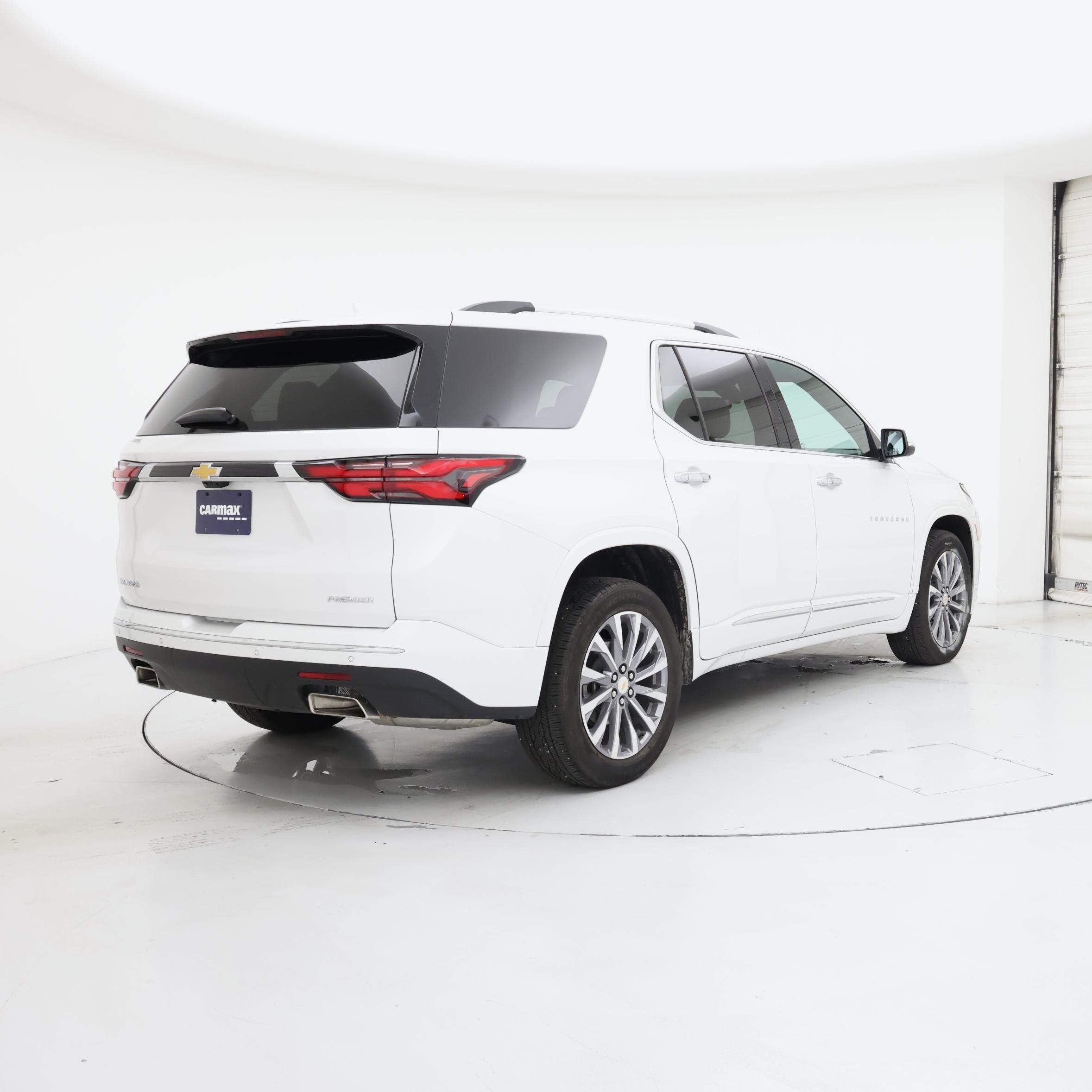 Thumbnail: 2023 Chevrolet Traverse - 8