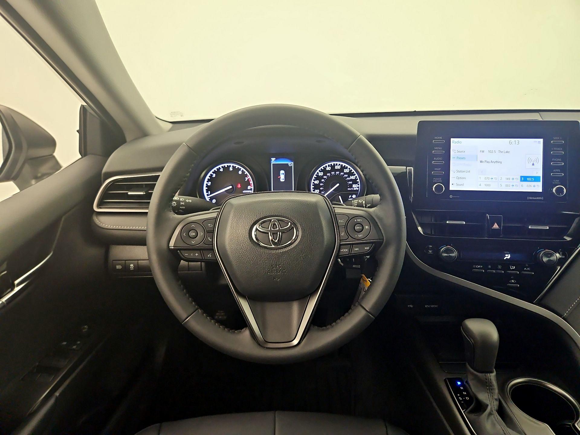 Thumbnail: 2024 Toyota Camry - 10