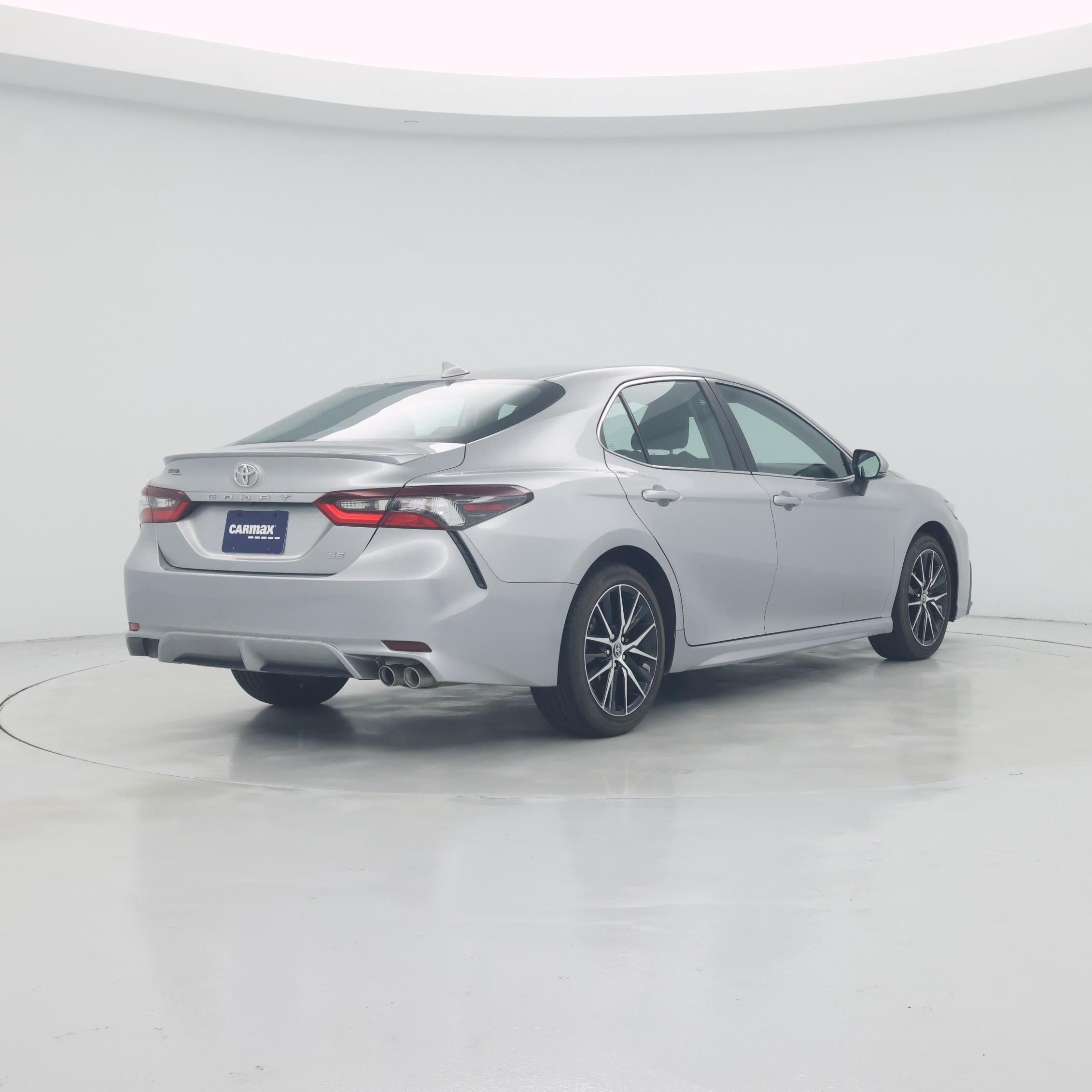 Thumbnail: 2024 Toyota Camry - 8
