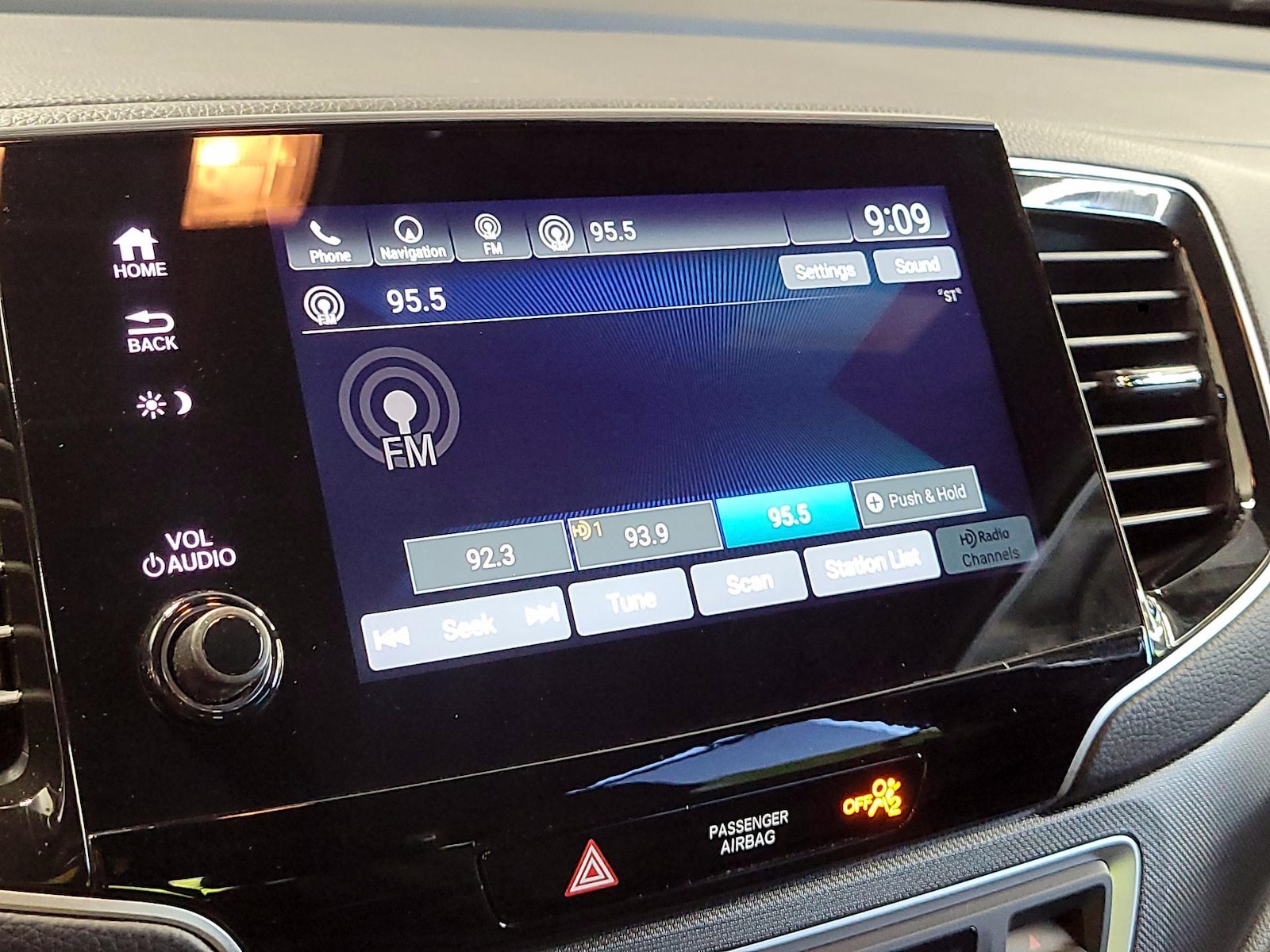2023 Honda Passport TrailSport - Photo 17