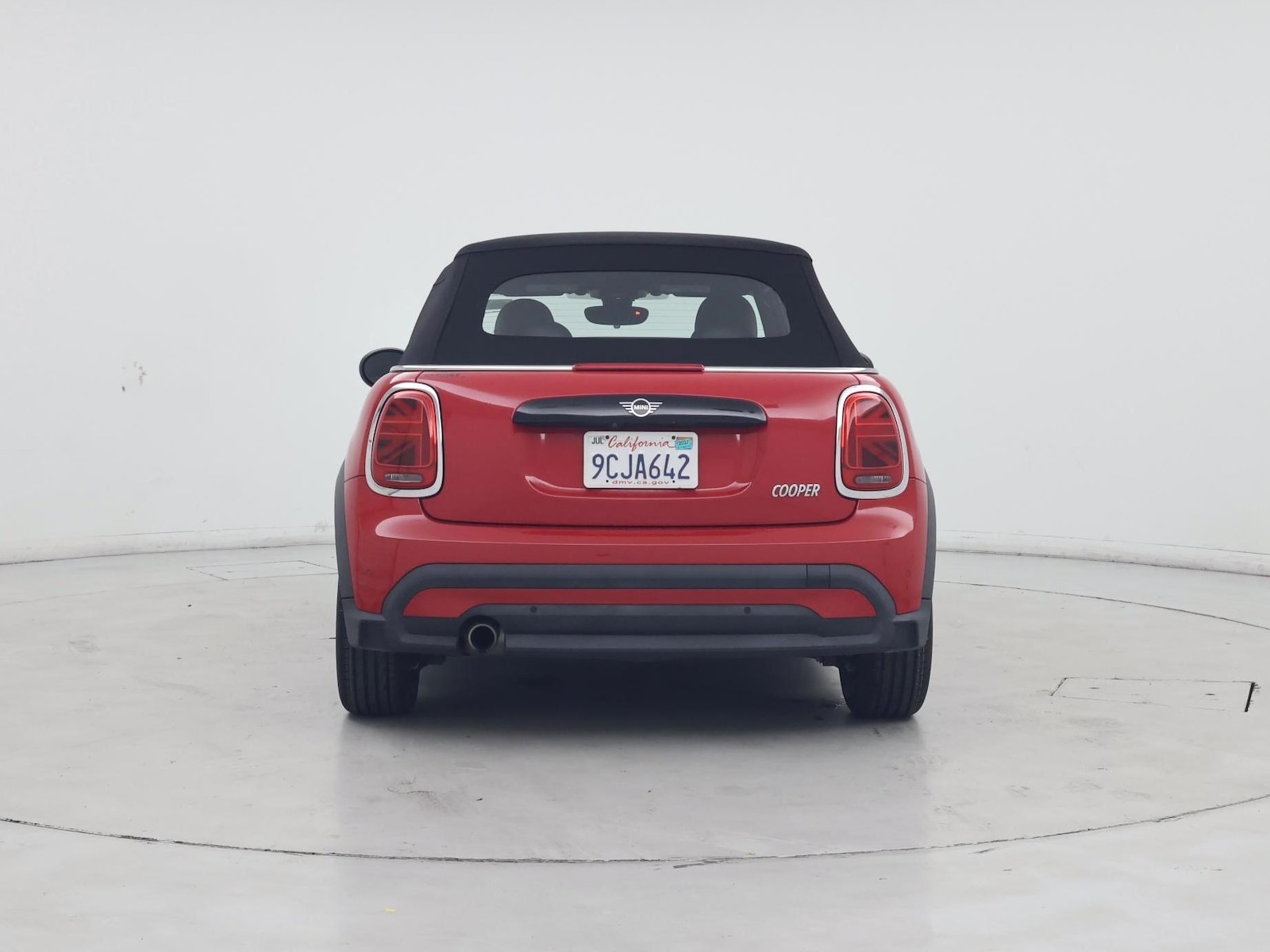 2023 MINI Convertible Base - Photo 7