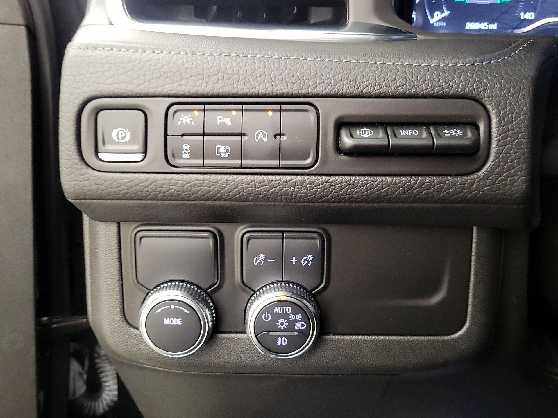 Thumbnail: 2023 GMC Yukon - 13