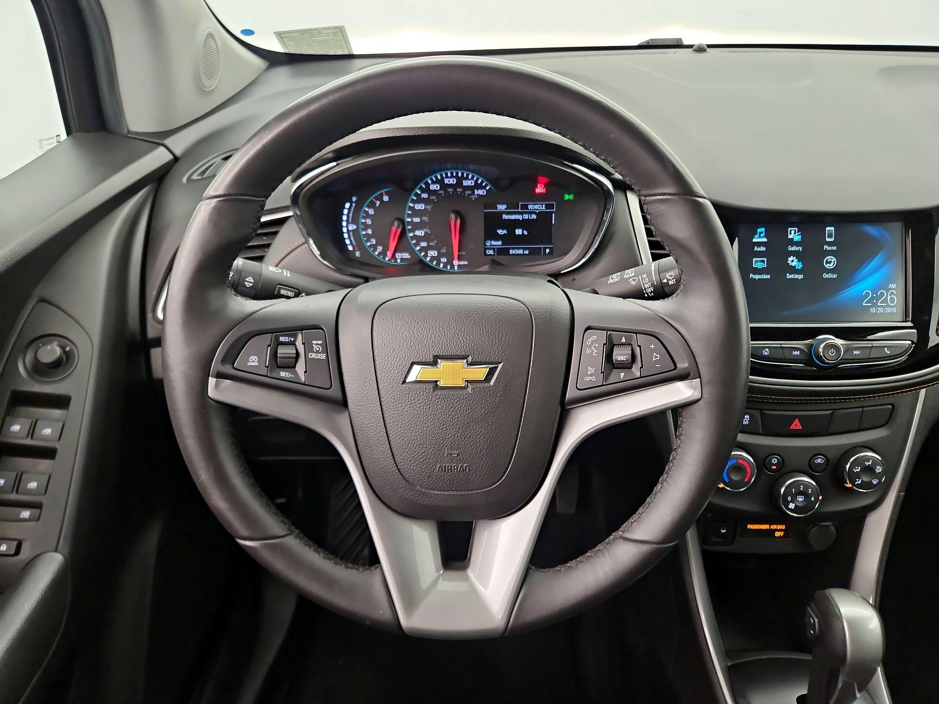 Thumbnail: 2017 Chevrolet Trax - 10