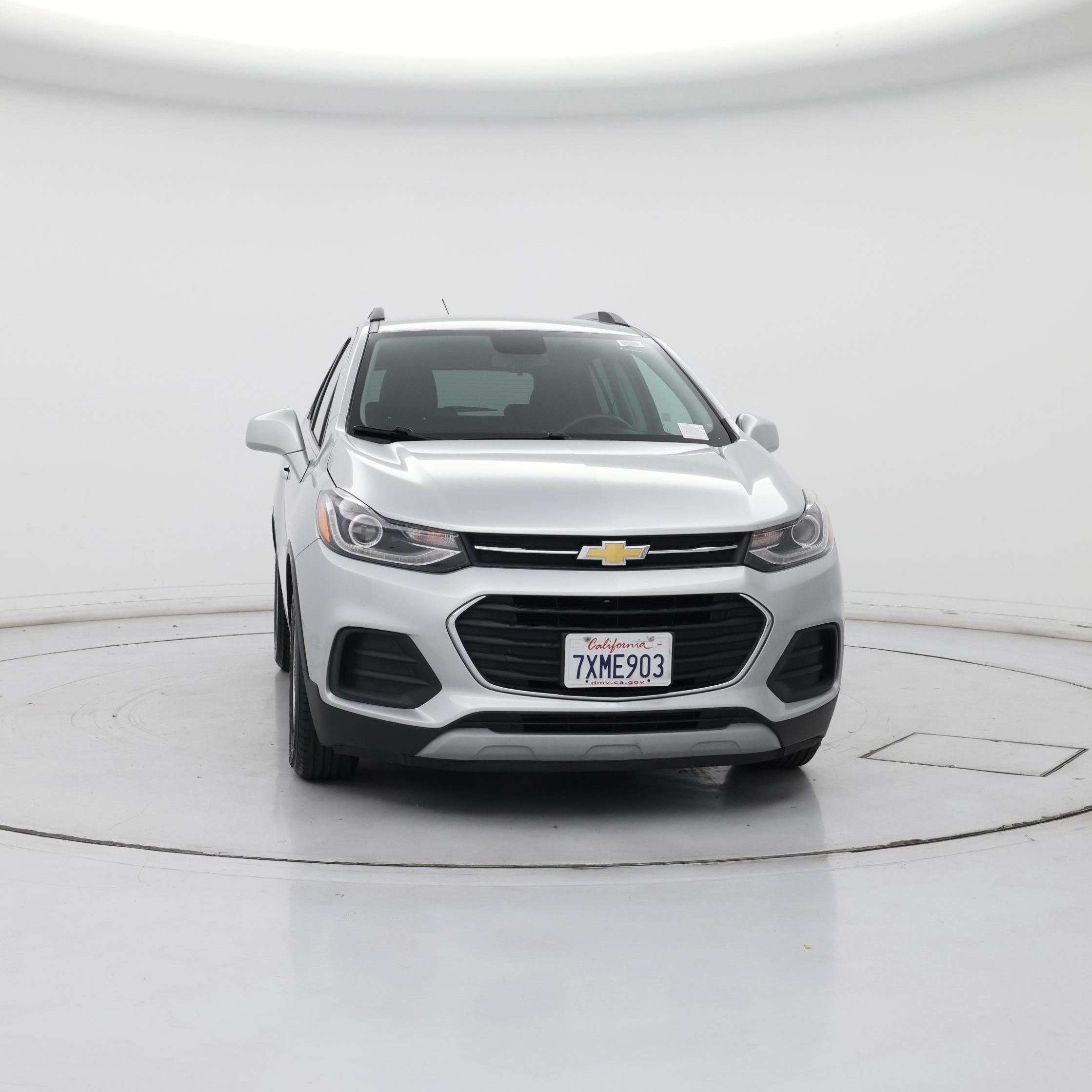 Thumbnail: 2017 Chevrolet Trax - 5