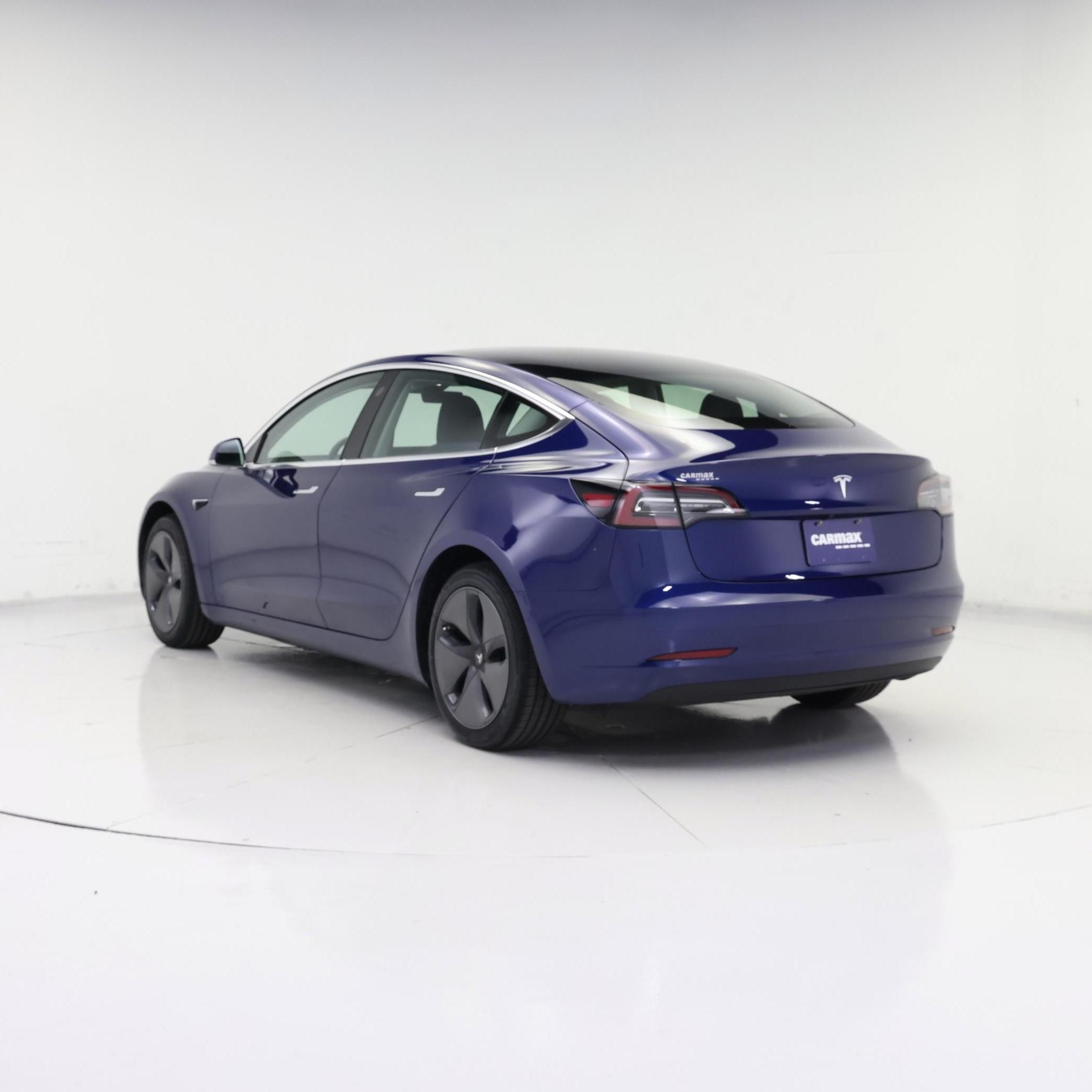 Thumbnail: 2019 Tesla Model 3 - 2
