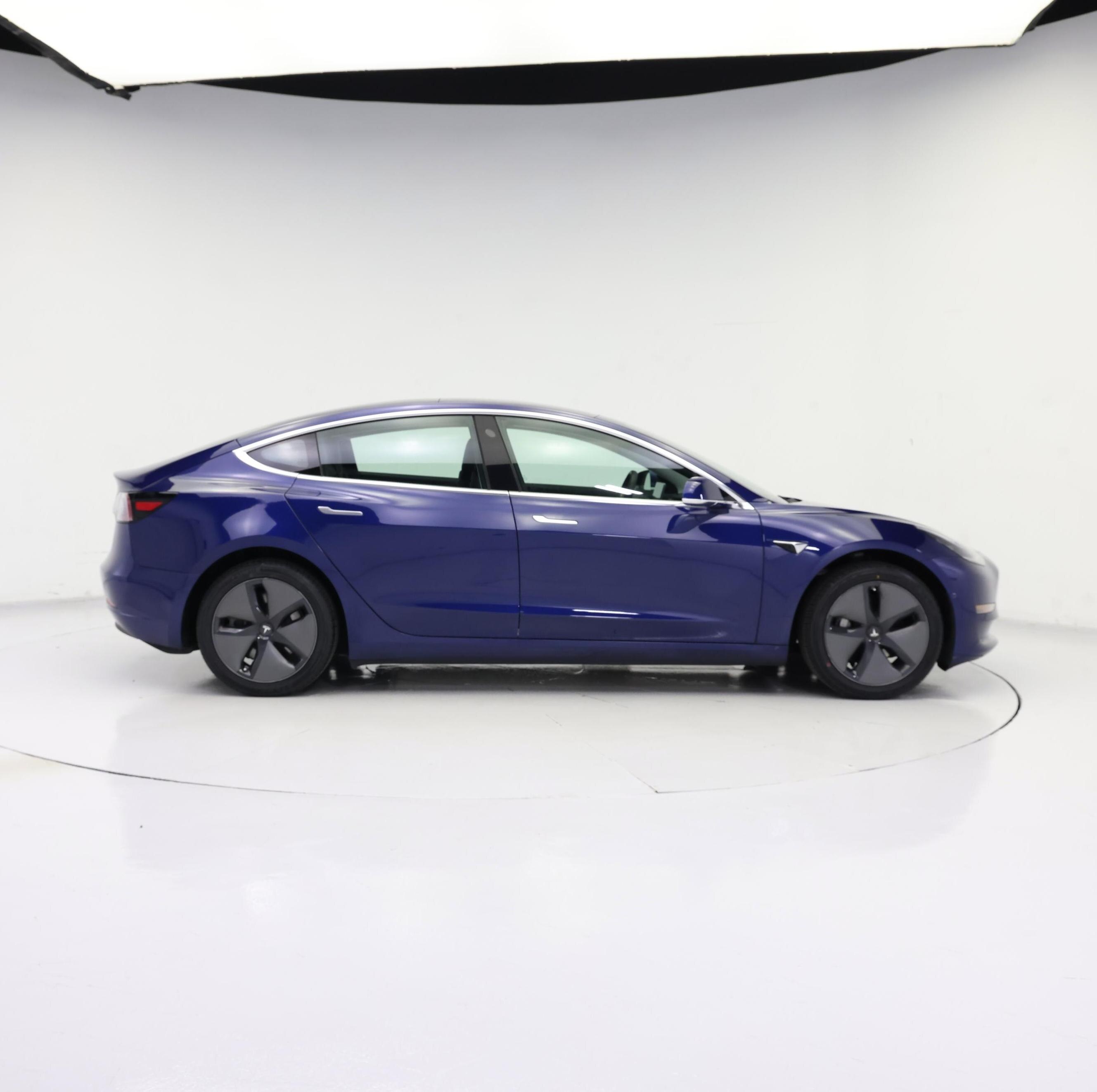 Thumbnail: 2019 Tesla Model 3 - 7