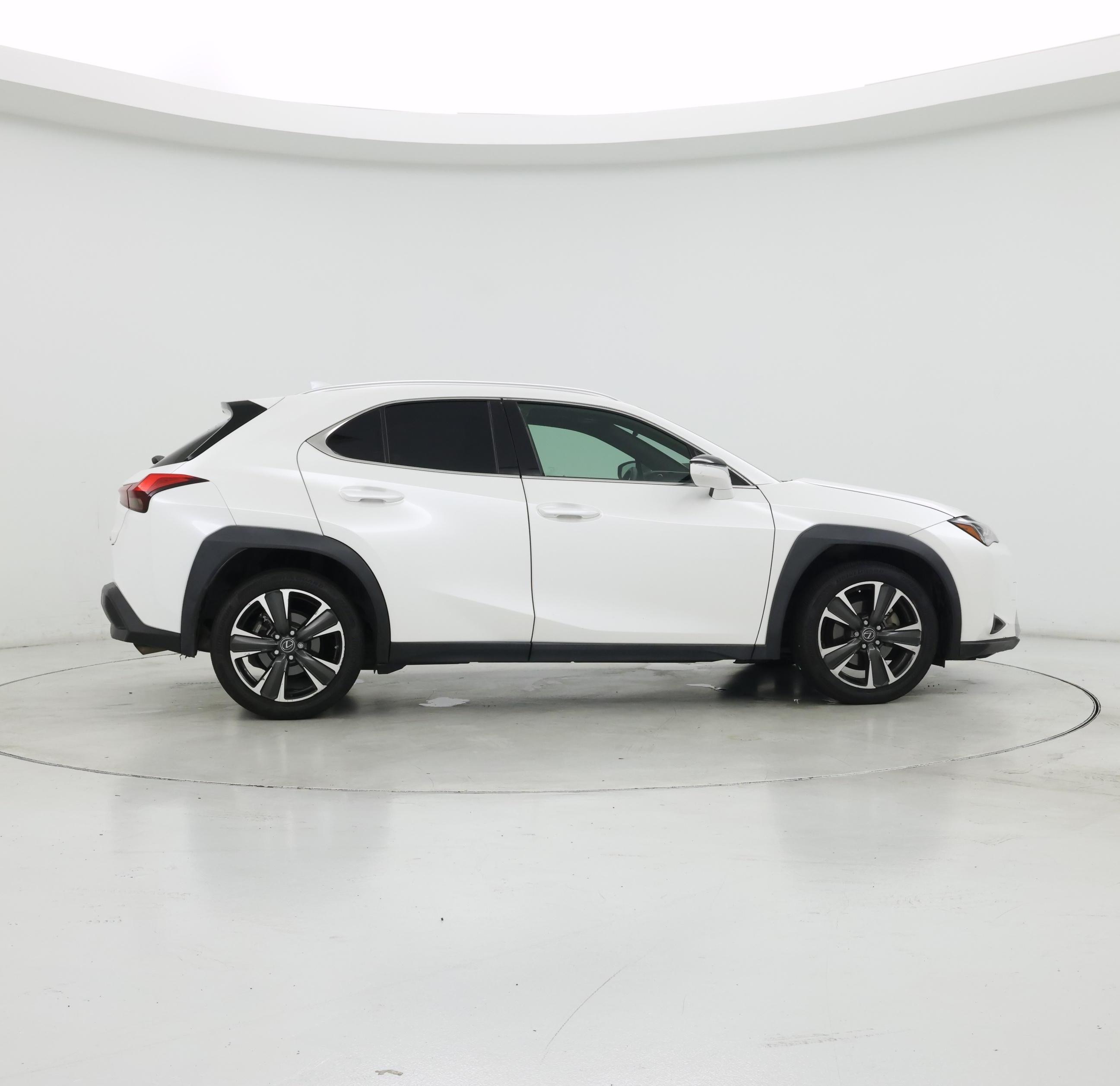 Thumbnail: 2019 Lexus UX - 7