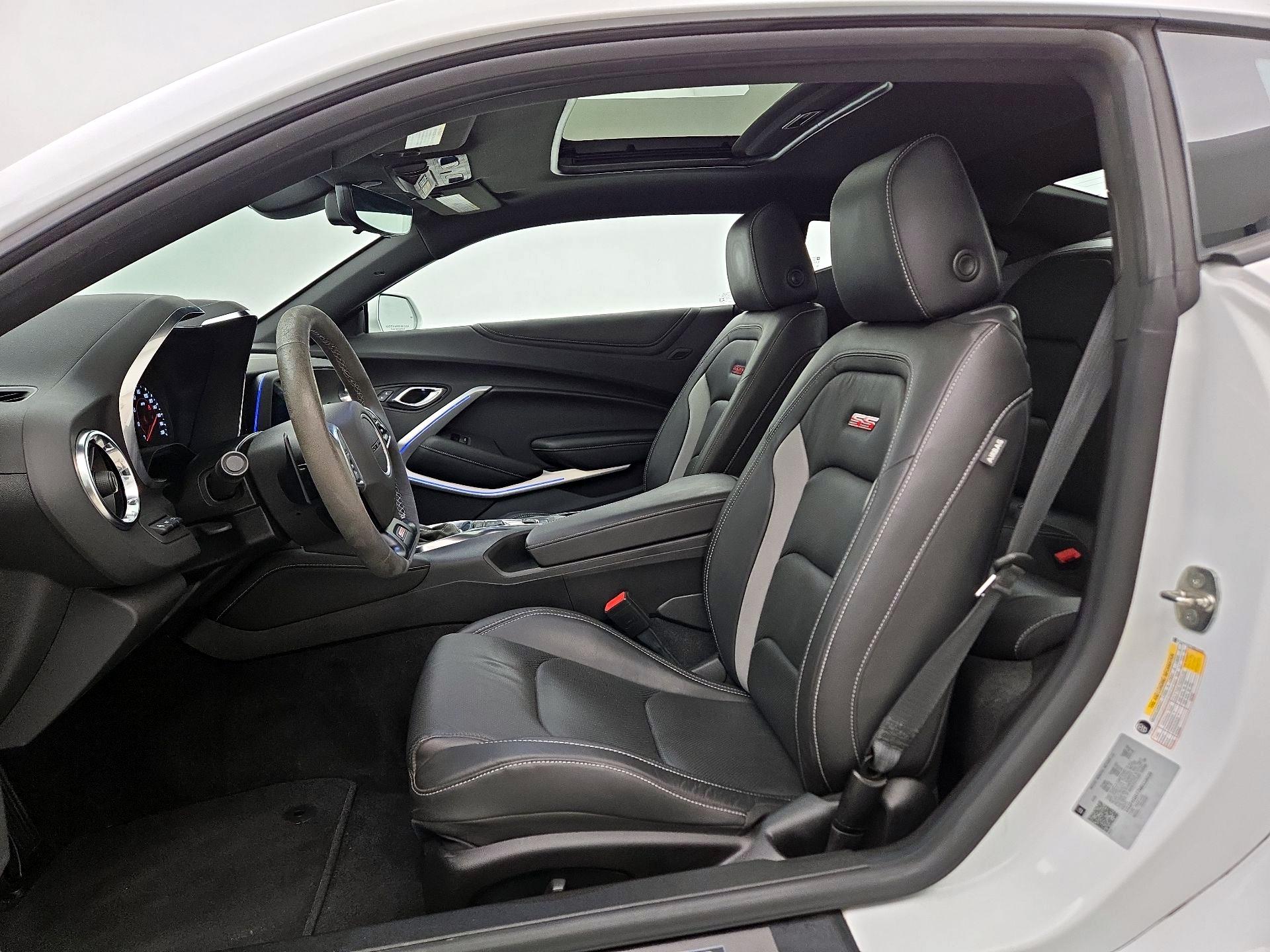 Thumbnail: 2021 Chevrolet Camaro - 11
