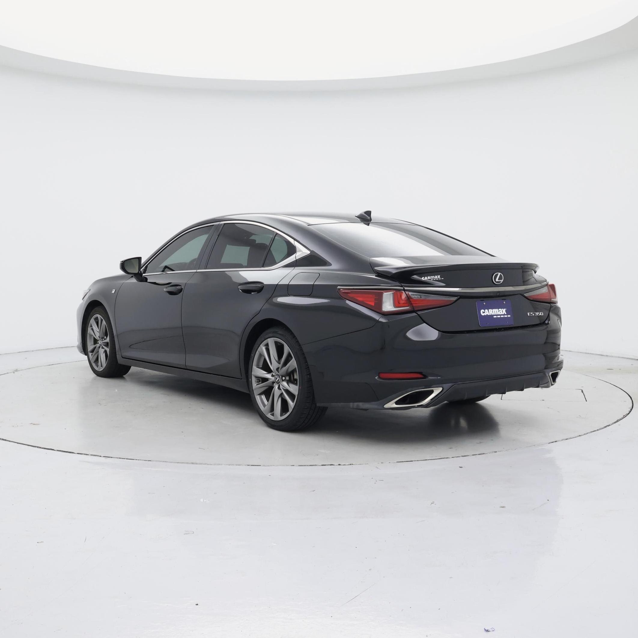 Thumbnail: 2020 Lexus ES - 2