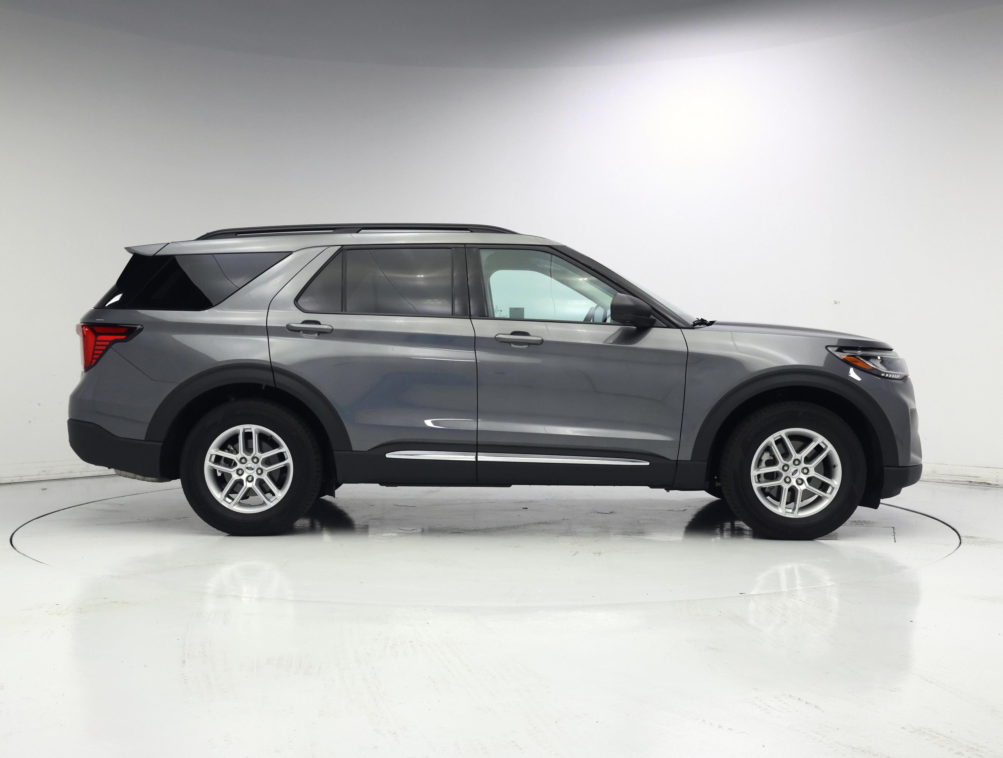 Thumbnail: 2025 Ford Explorer - 7