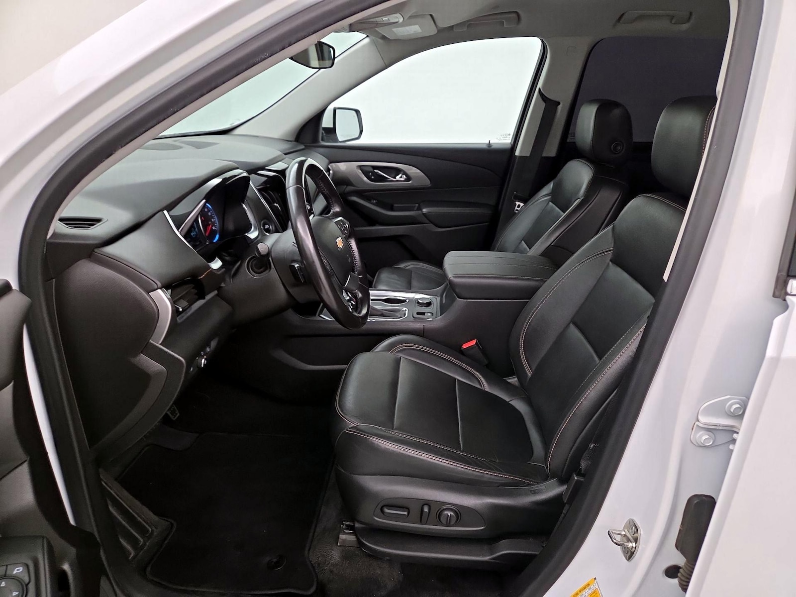 2019 Chevrolet Traverse 3LT - Photo 12