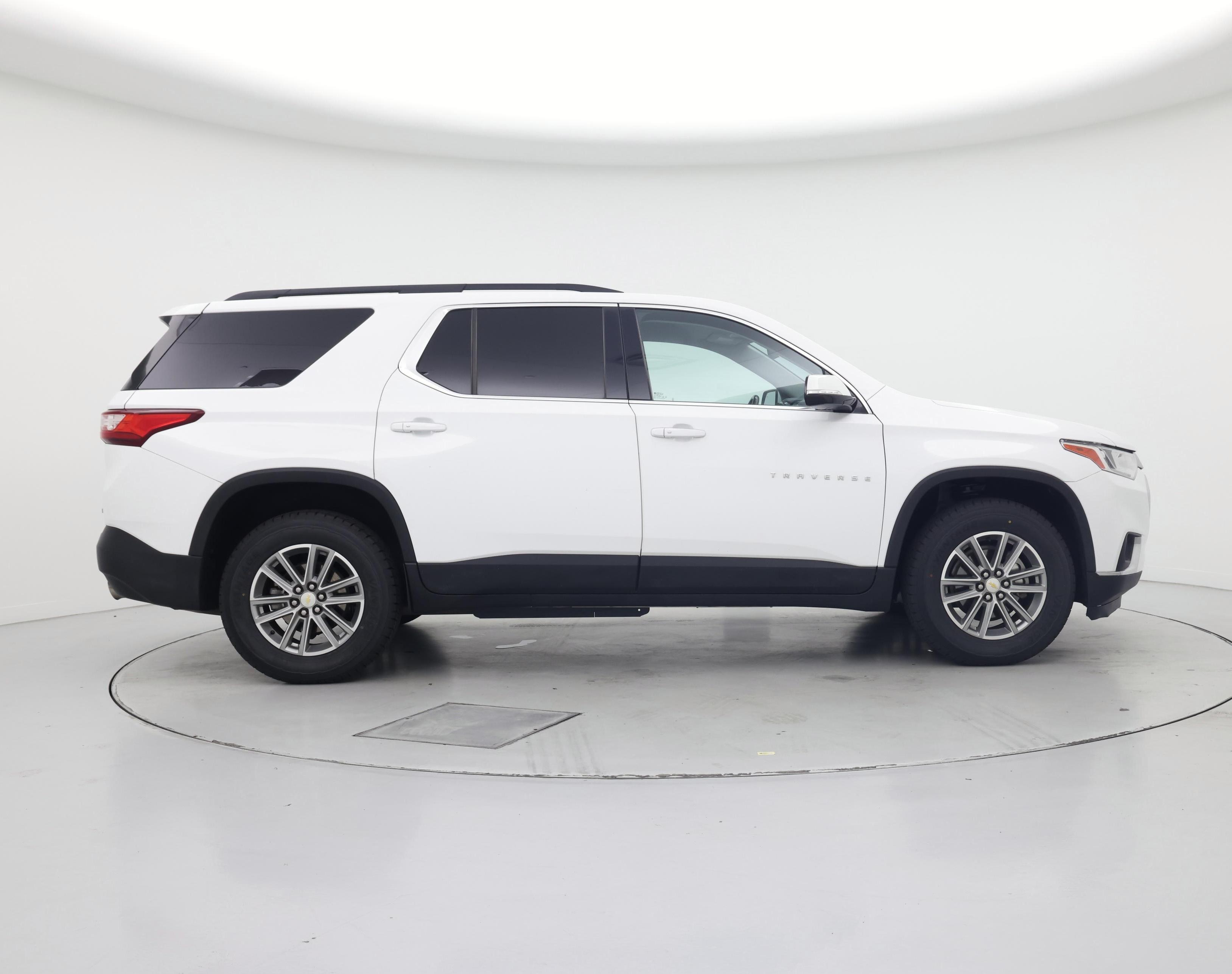 Thumbnail: 2019 Chevrolet Traverse - 7