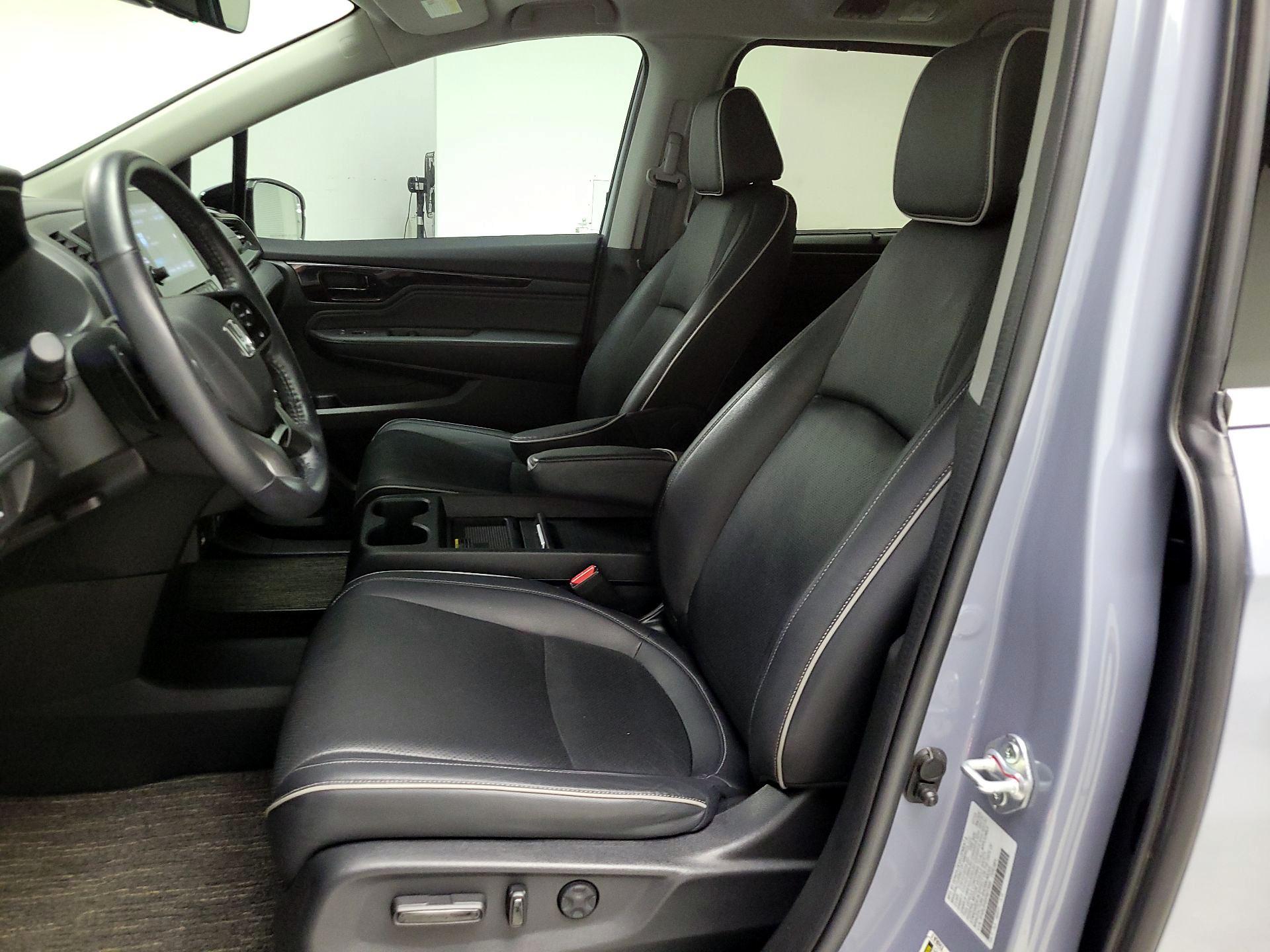 Thumbnail: 2023 Honda Odyssey - 9