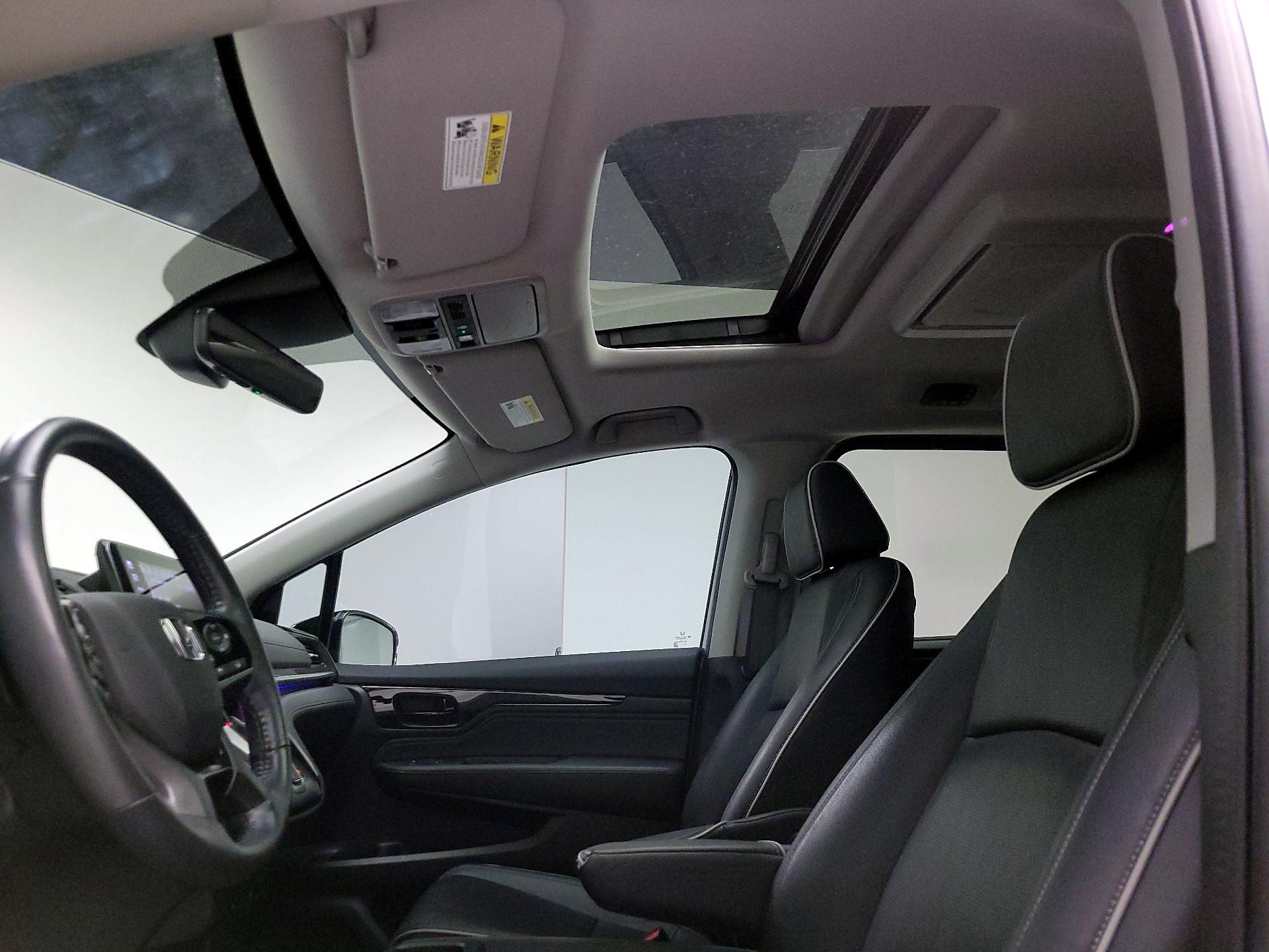 Thumbnail: 2023 Honda Odyssey - 18