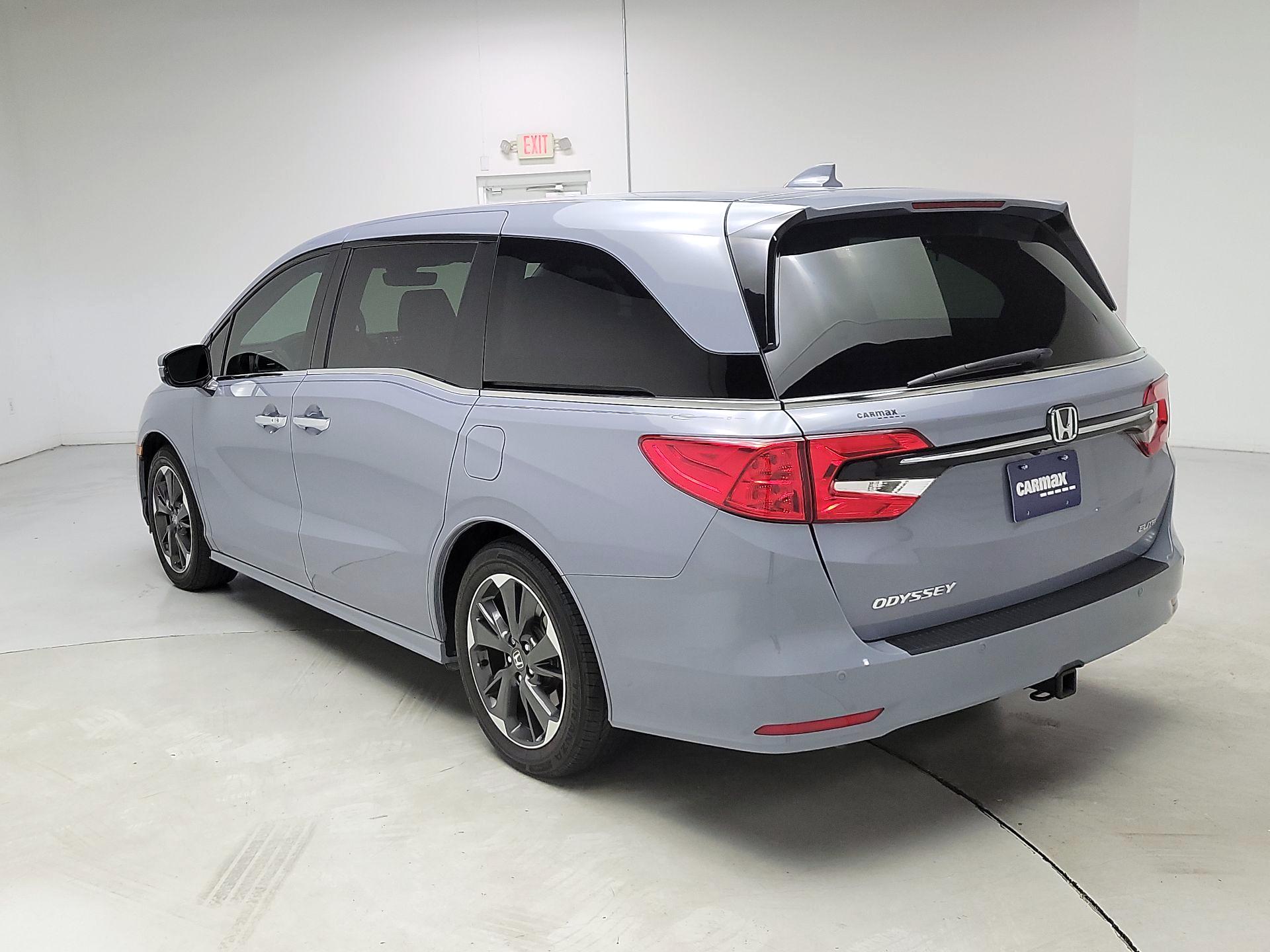 Thumbnail: 2023 Honda Odyssey - 7