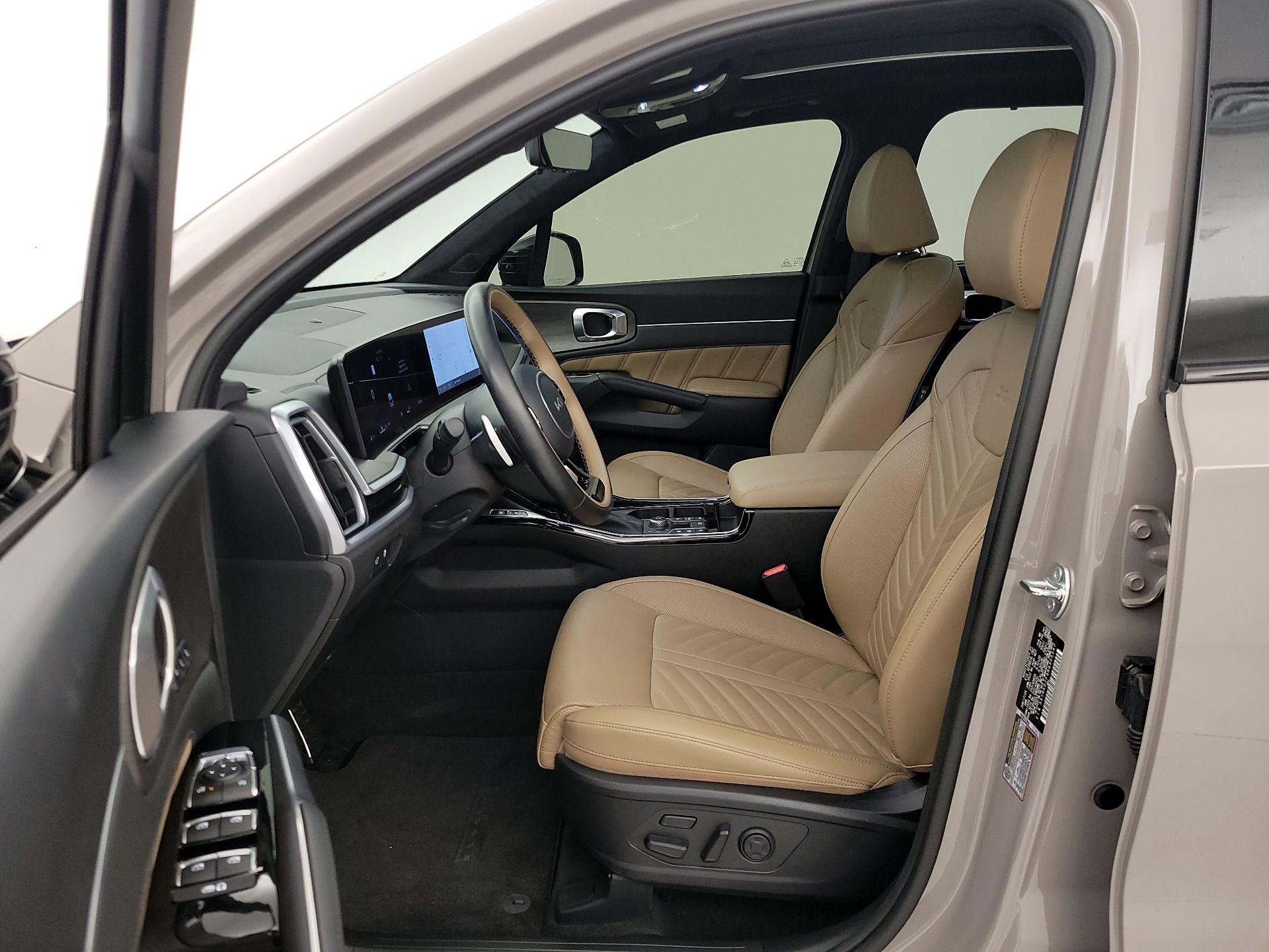 Thumbnail: 2024 Kia Sorento - 11