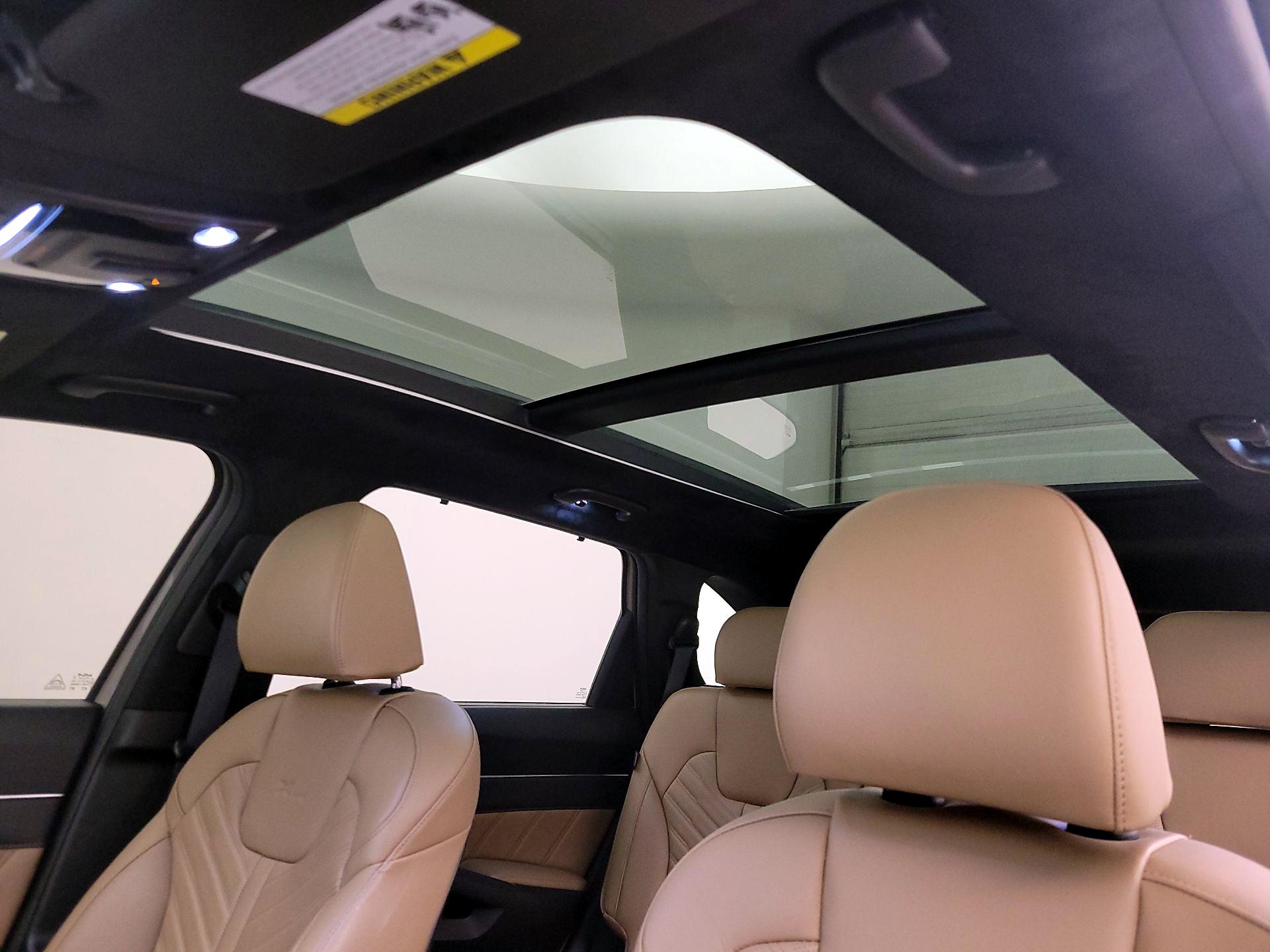 Thumbnail: 2024 Kia Sorento - 20
