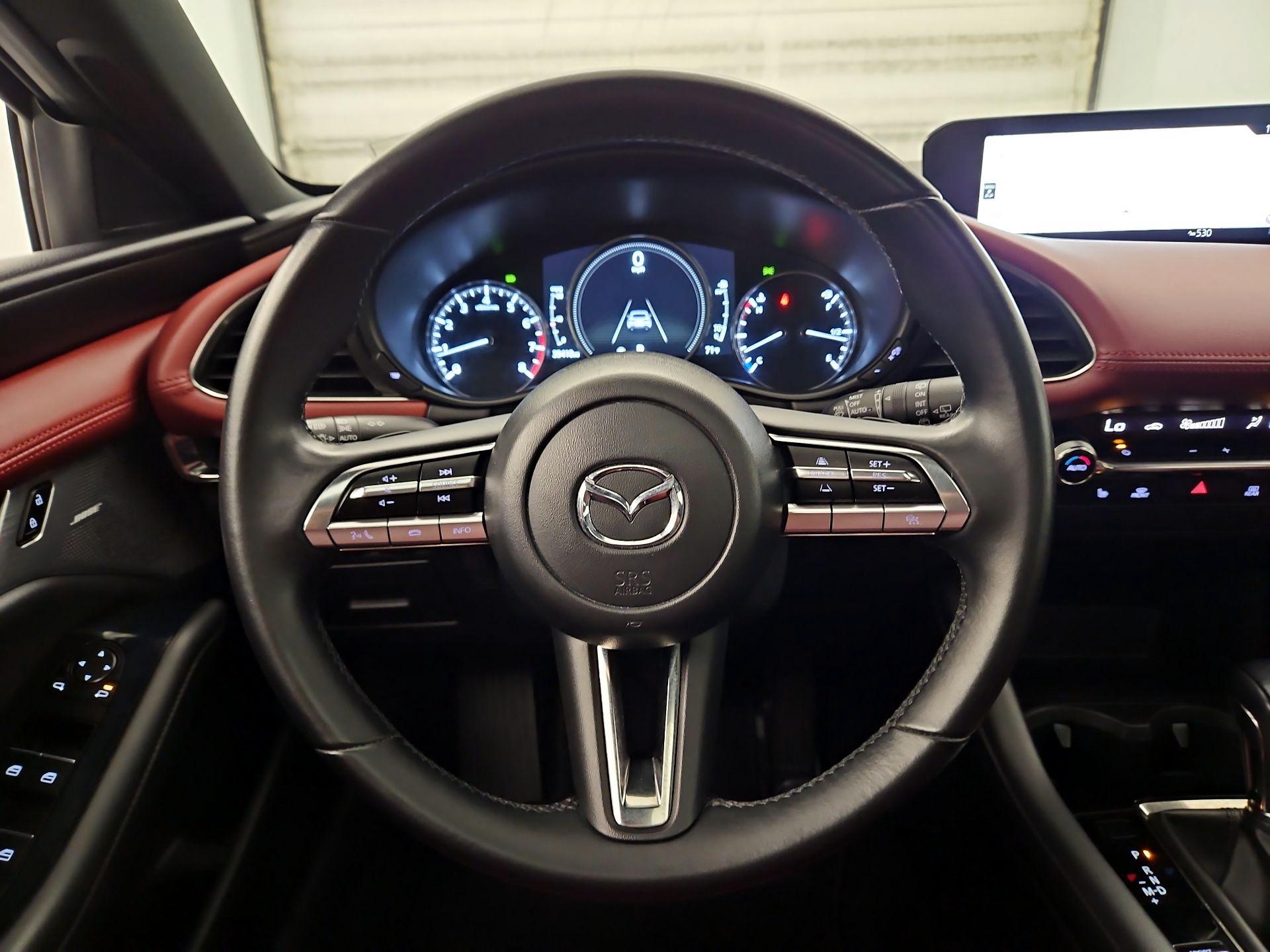 Thumbnail: 2022 Mazda Mazda3 - 10