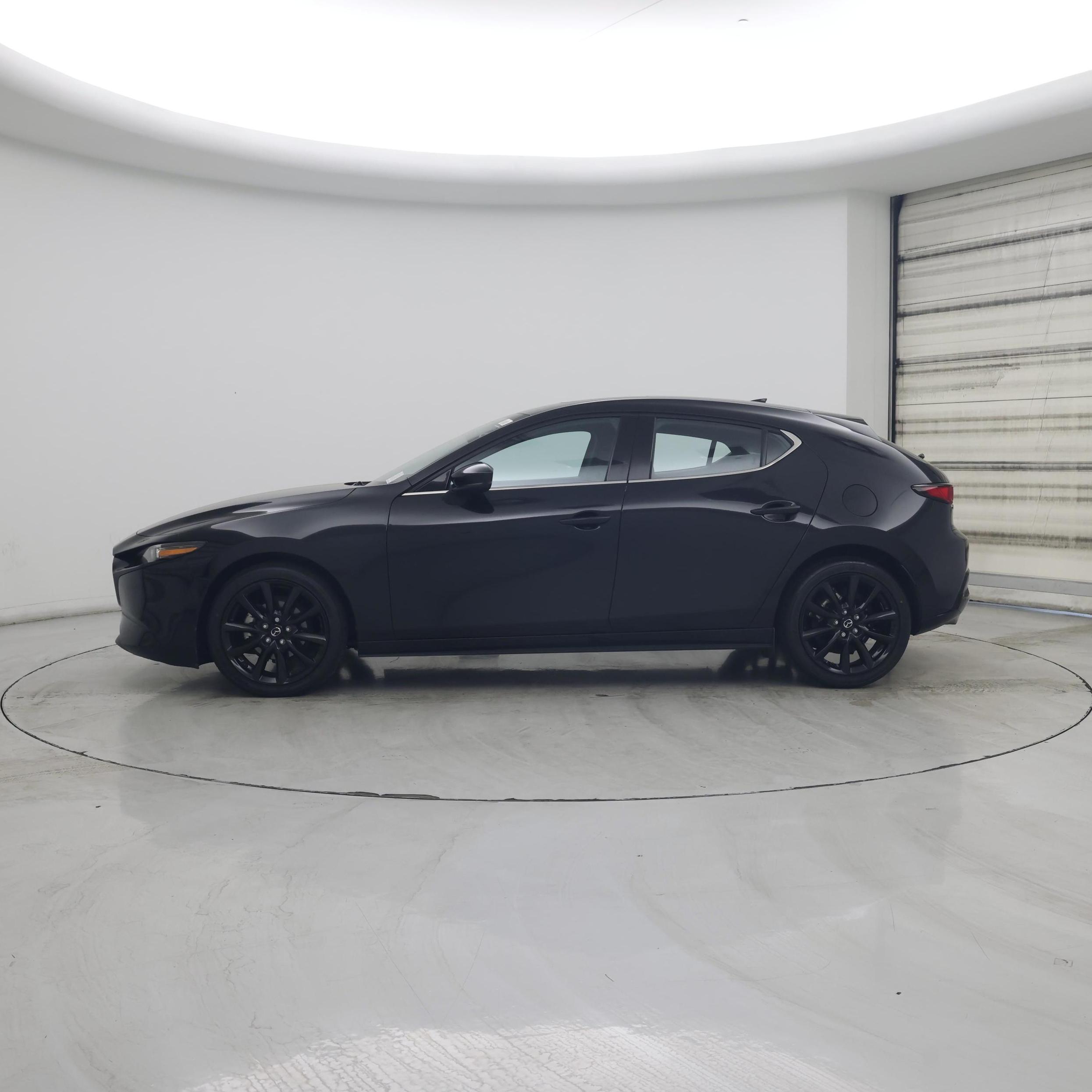 Thumbnail: 2022 Mazda Mazda3 - 3