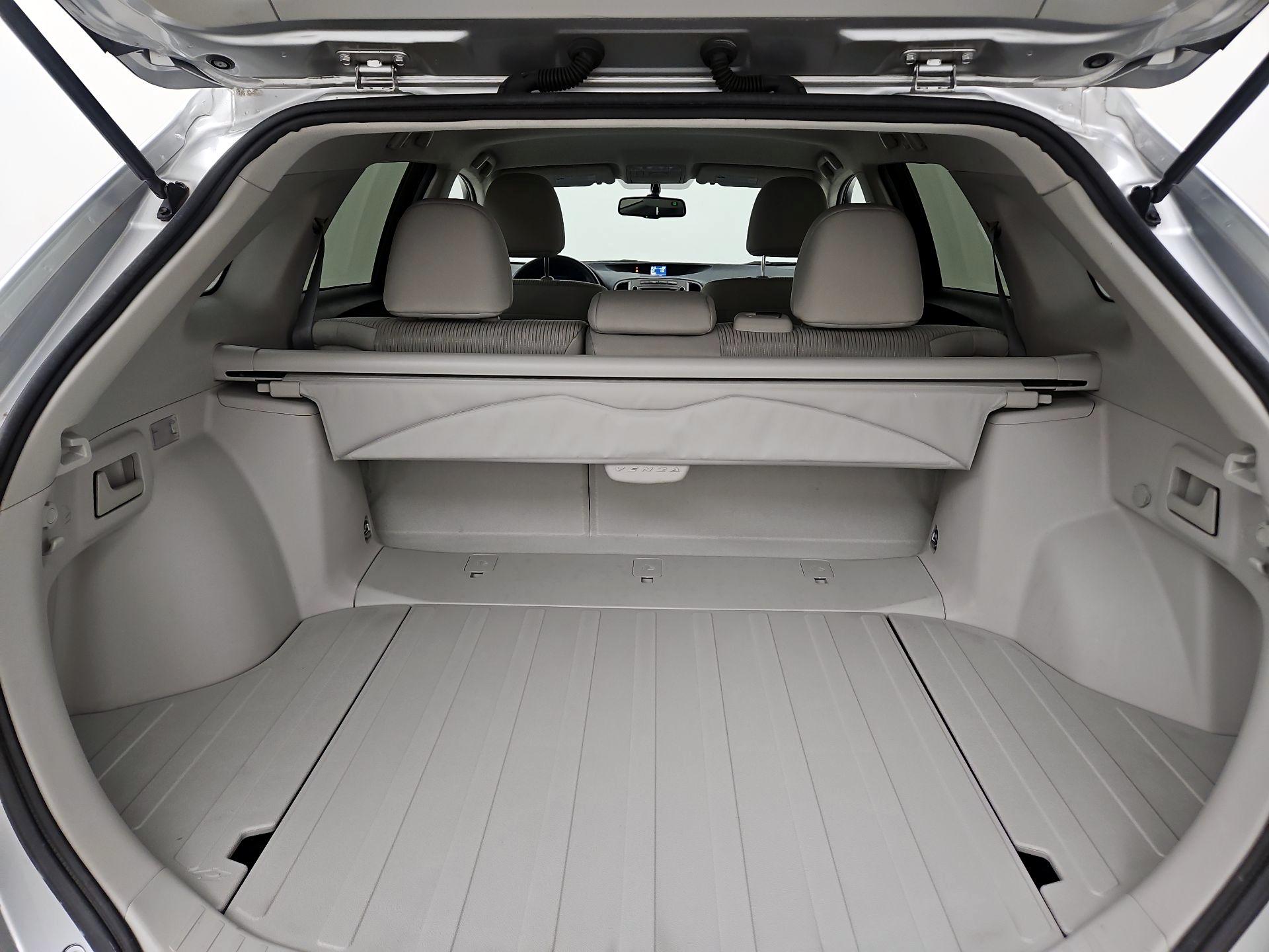 Thumbnail: 2015 Toyota Venza - 20