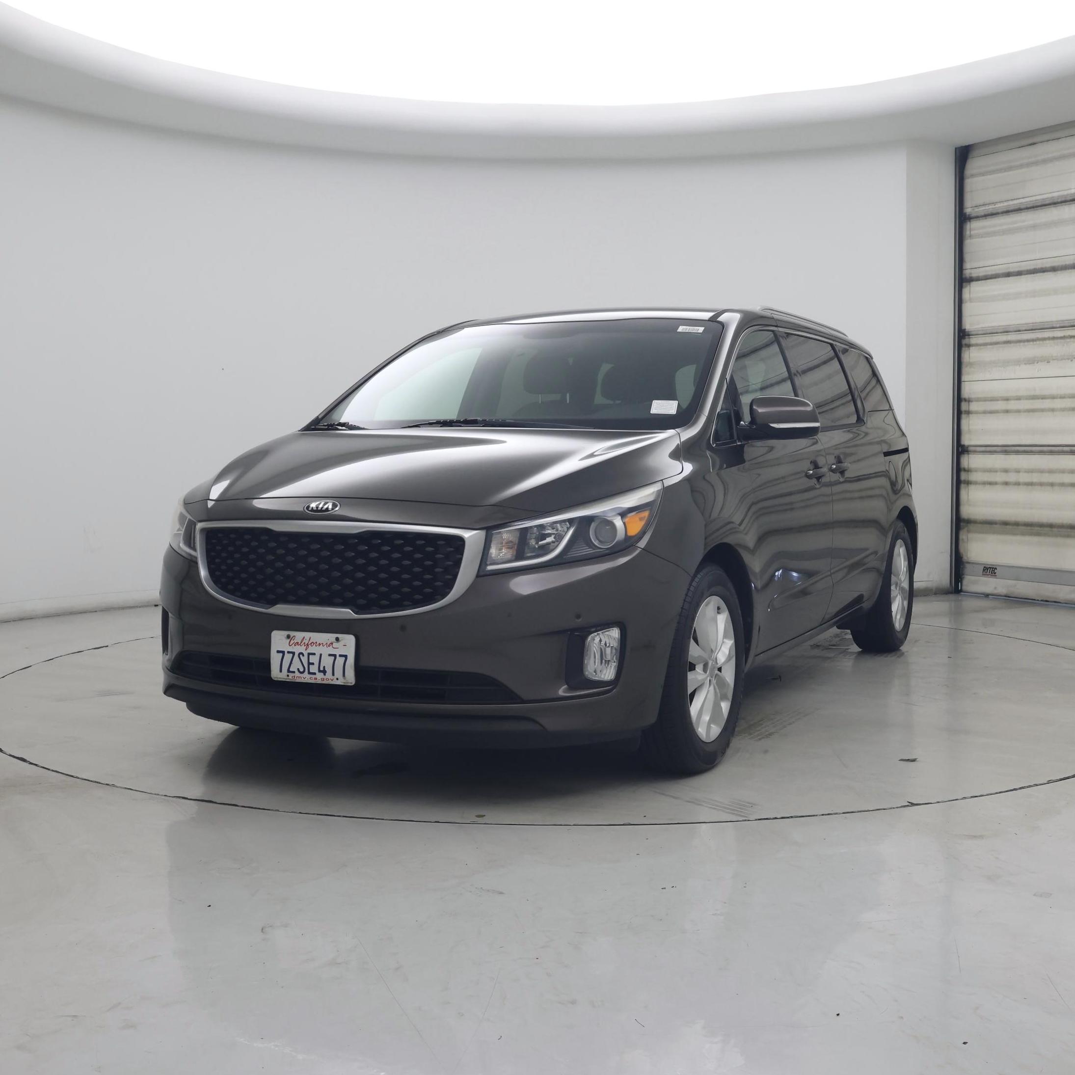 Thumbnail: 2017 Kia Sedona - 4