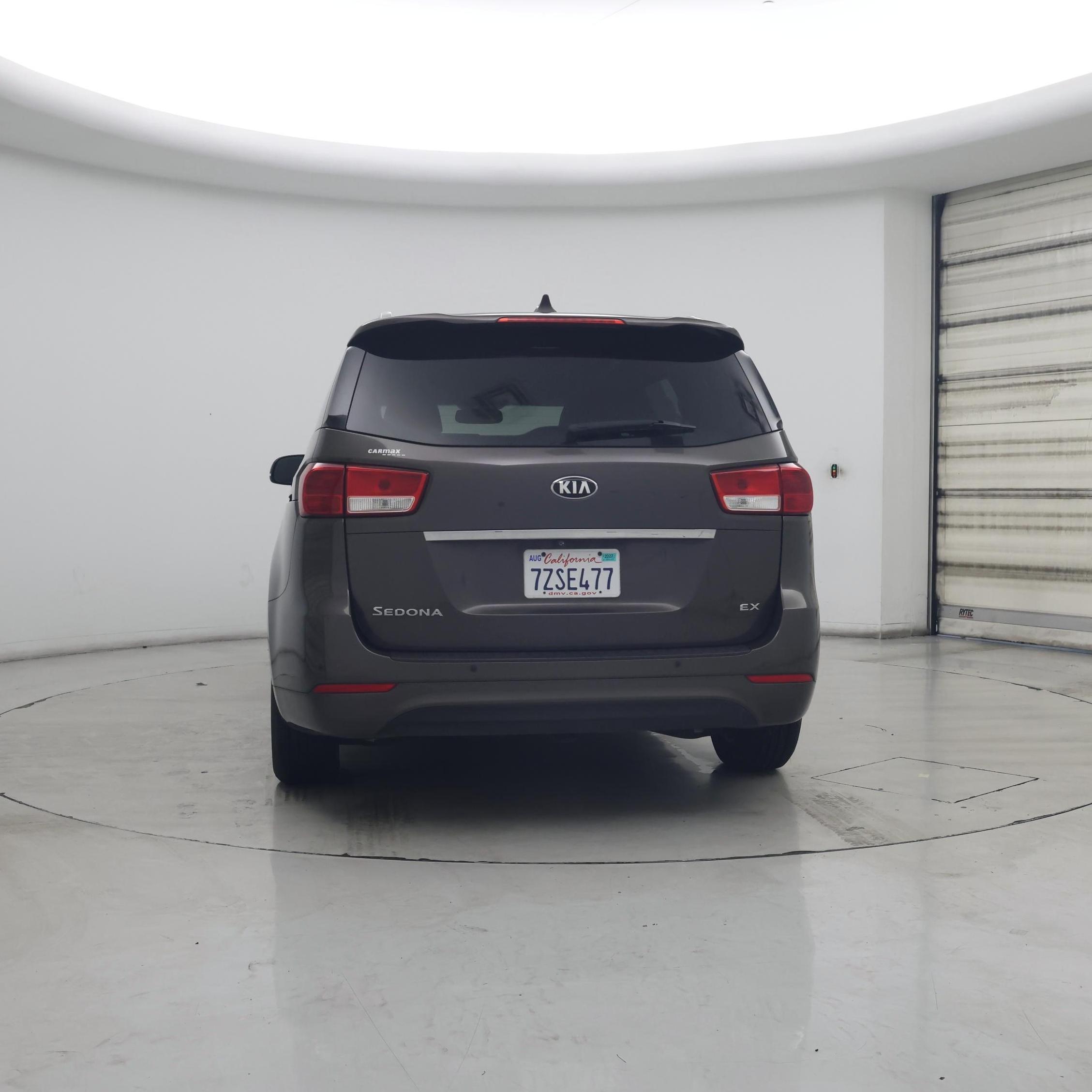 Thumbnail: 2017 Kia Sedona - 6