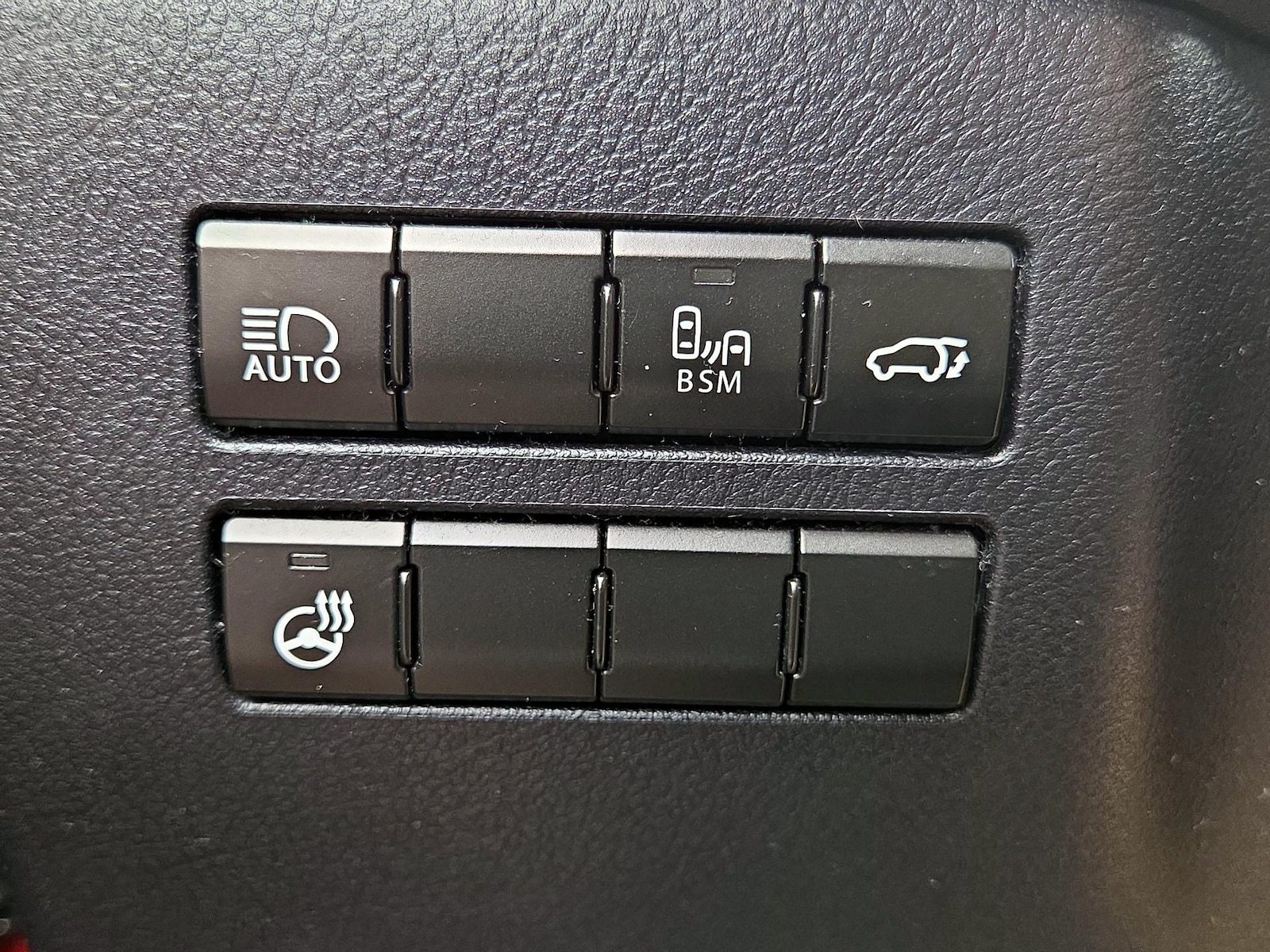 2020 Lexus NX 300 - Photo 14