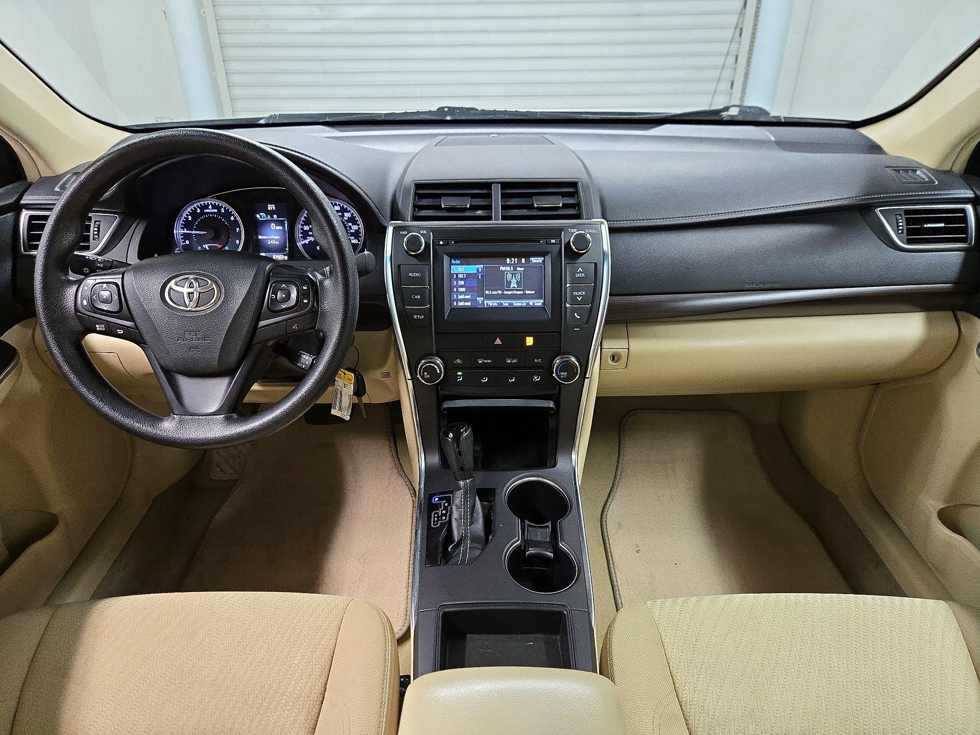 Thumbnail: 2016 Toyota Camry - 9