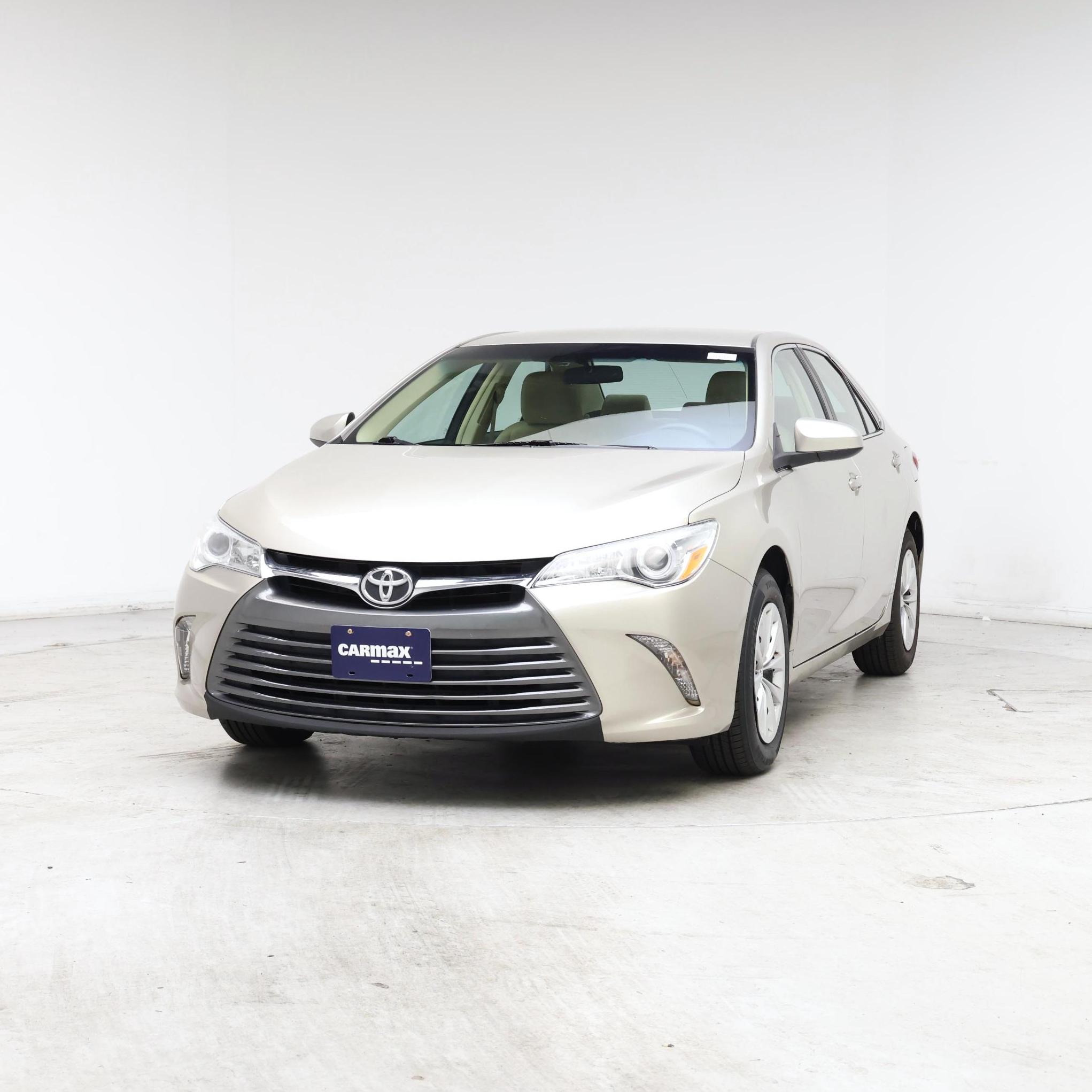Thumbnail: 2016 Toyota Camry - 4