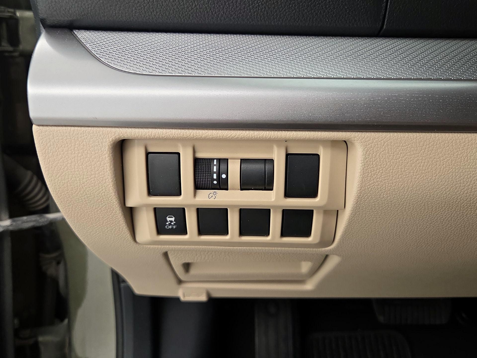 Thumbnail: 2018 Subaru Outback - 13
