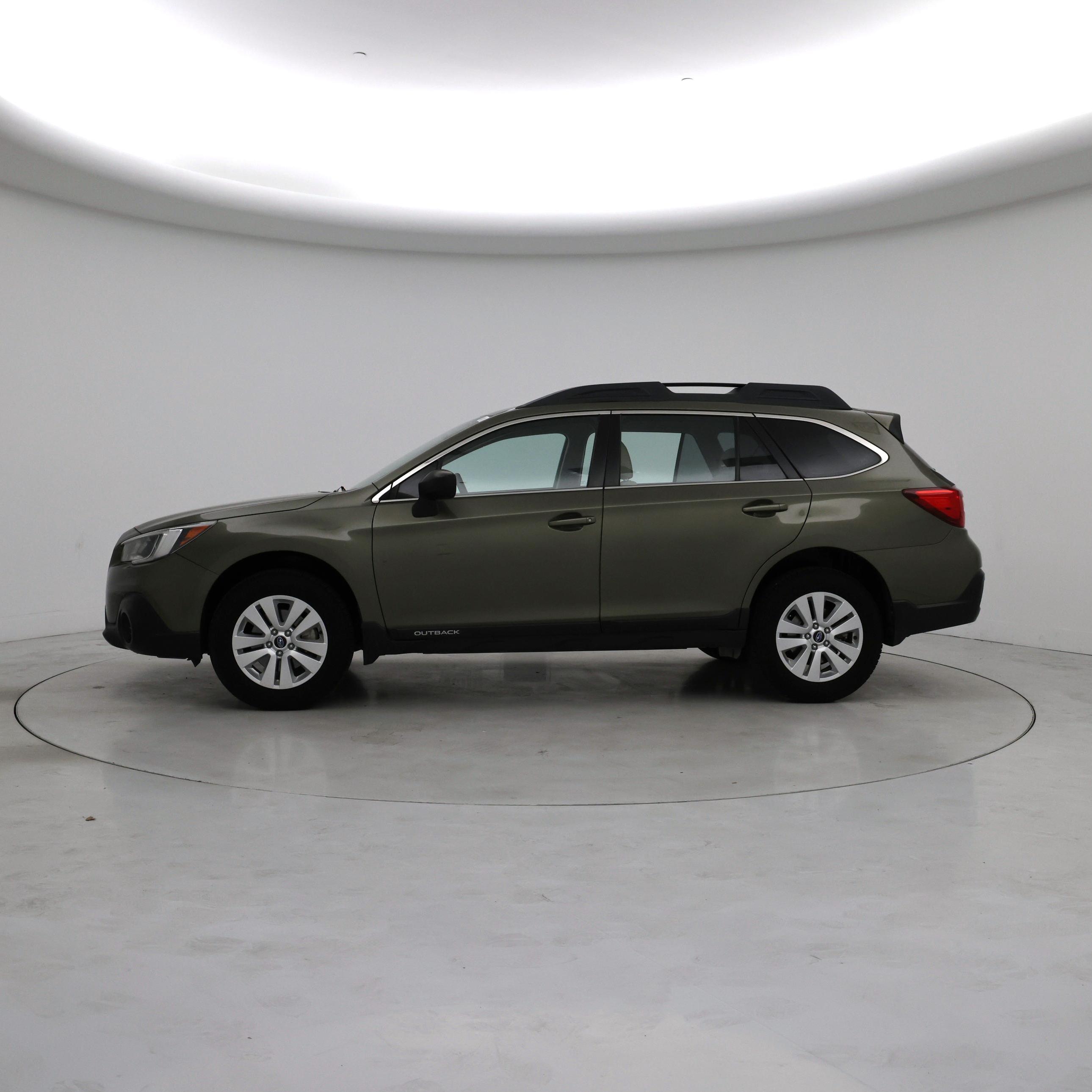 Thumbnail: 2018 Subaru Outback - 3