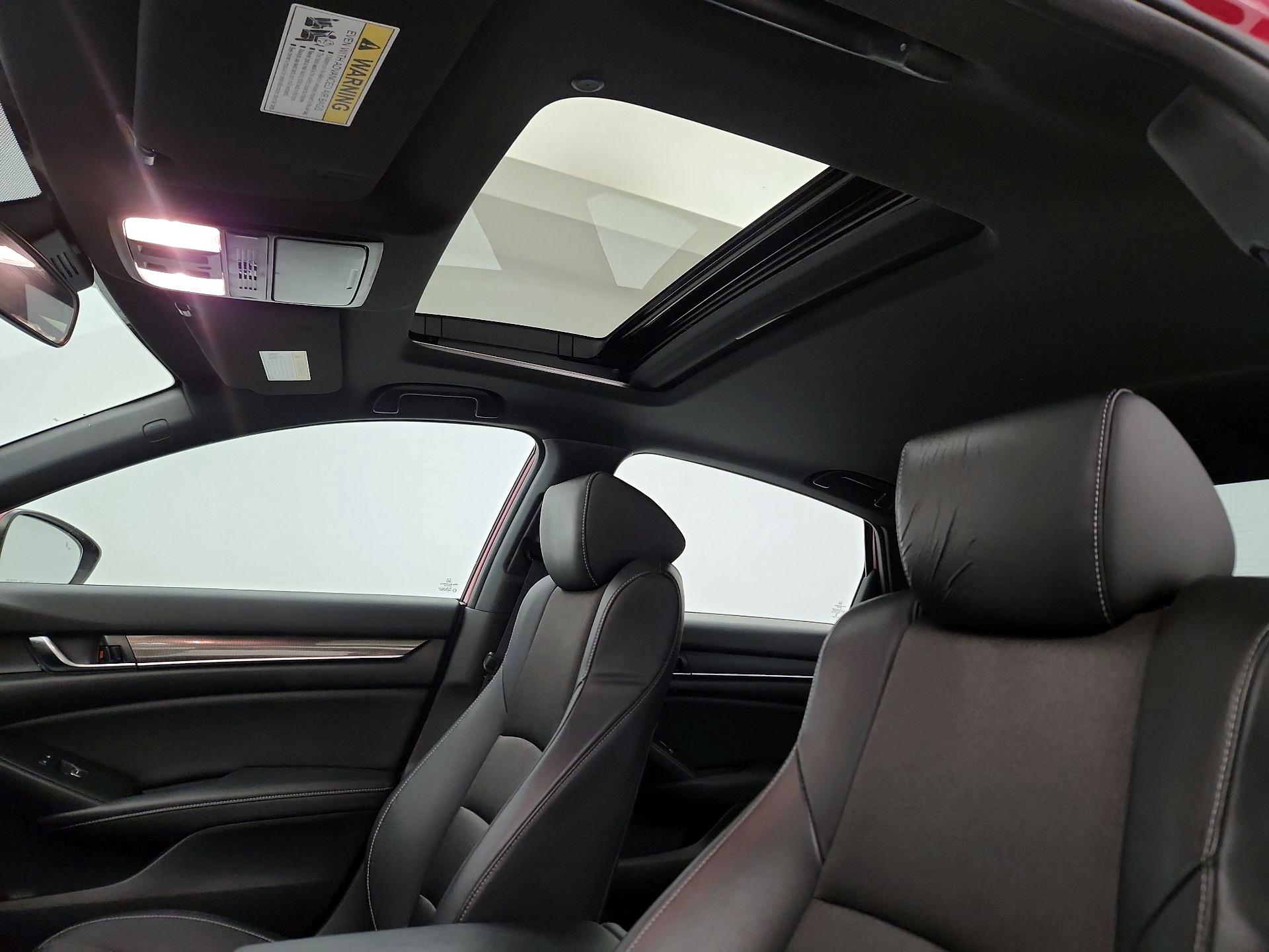 Thumbnail: 2018 Honda Accord - 19
