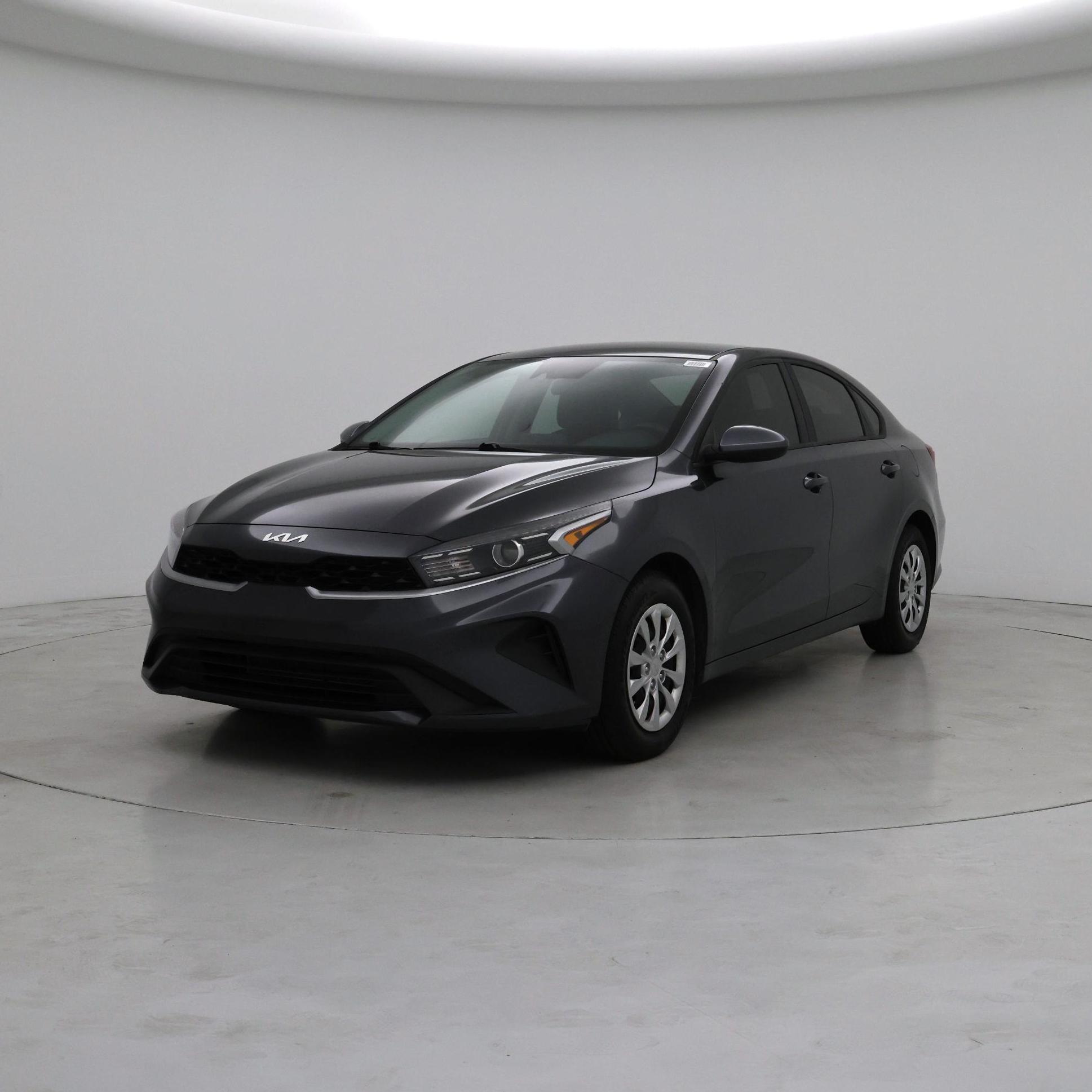 Thumbnail: 2024 Kia Forte - 4