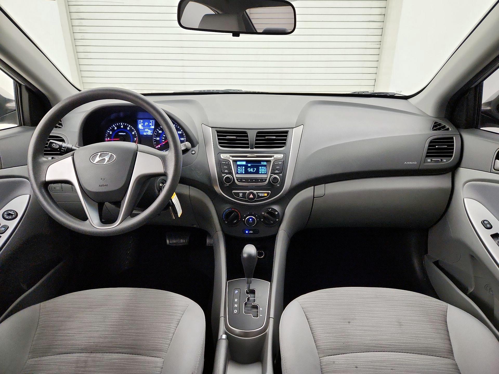 Thumbnail: 2017 Hyundai Accent - 9