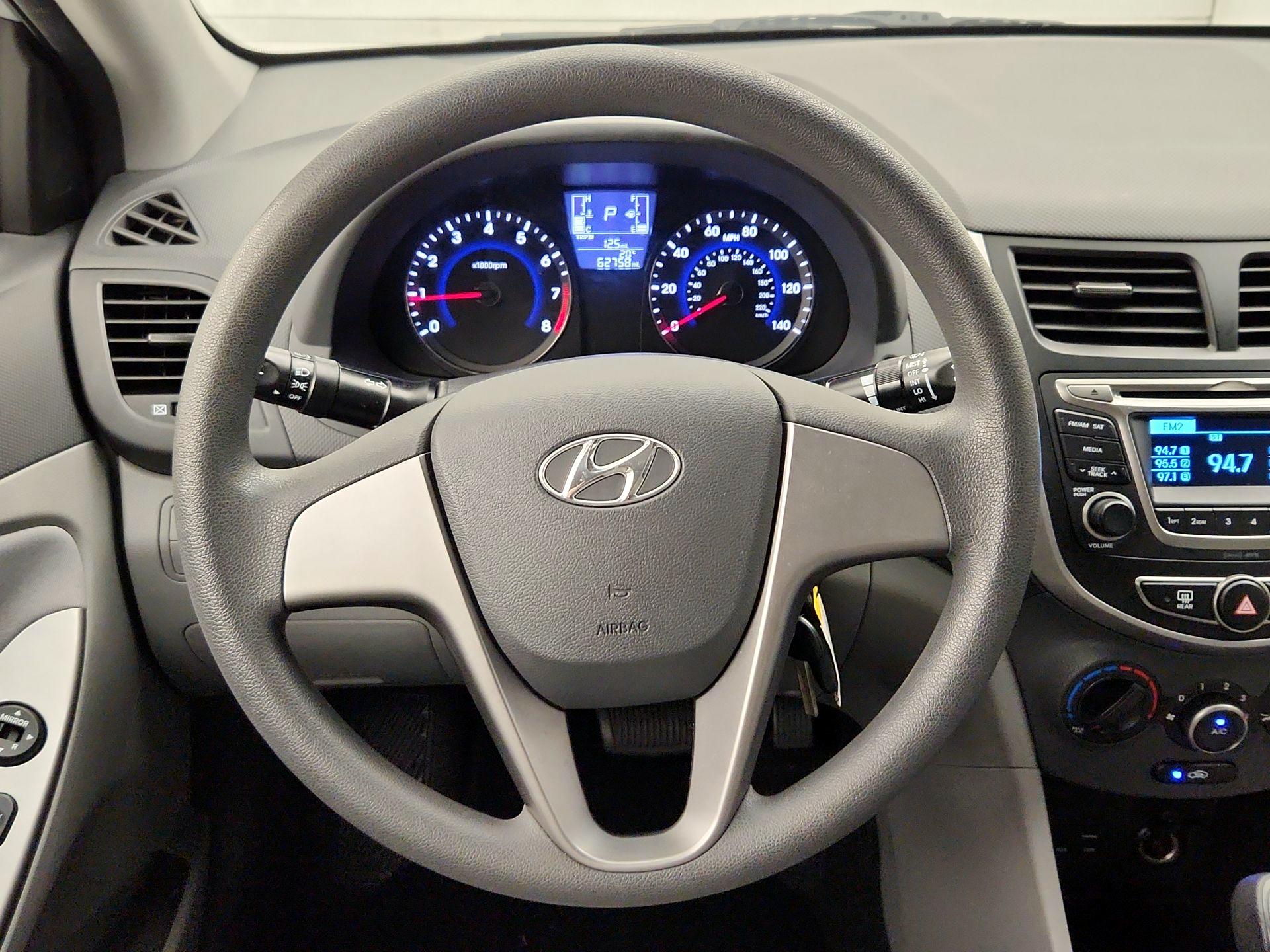 Thumbnail: 2017 Hyundai Accent - 10