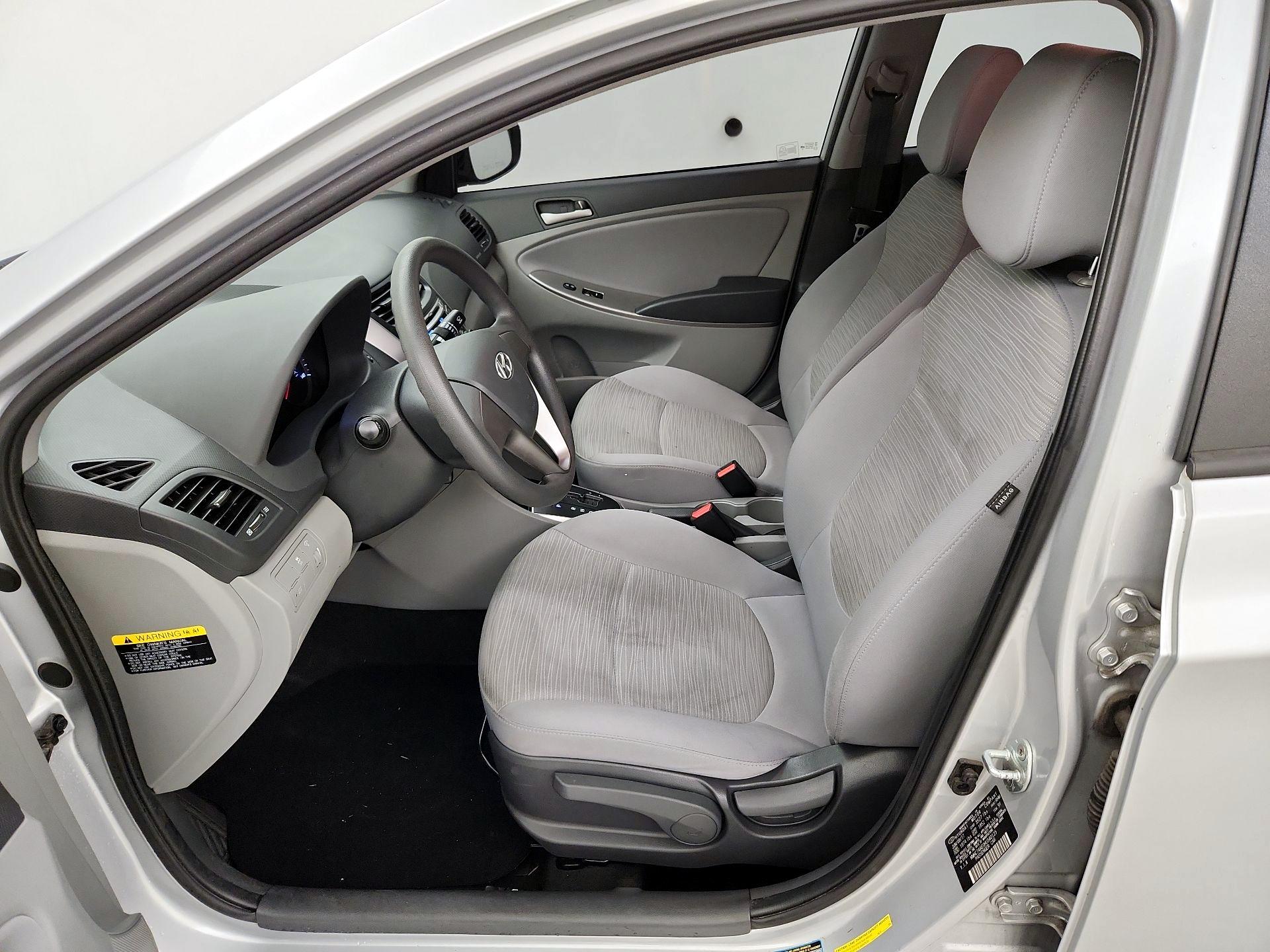 Thumbnail: 2017 Hyundai Accent - 11