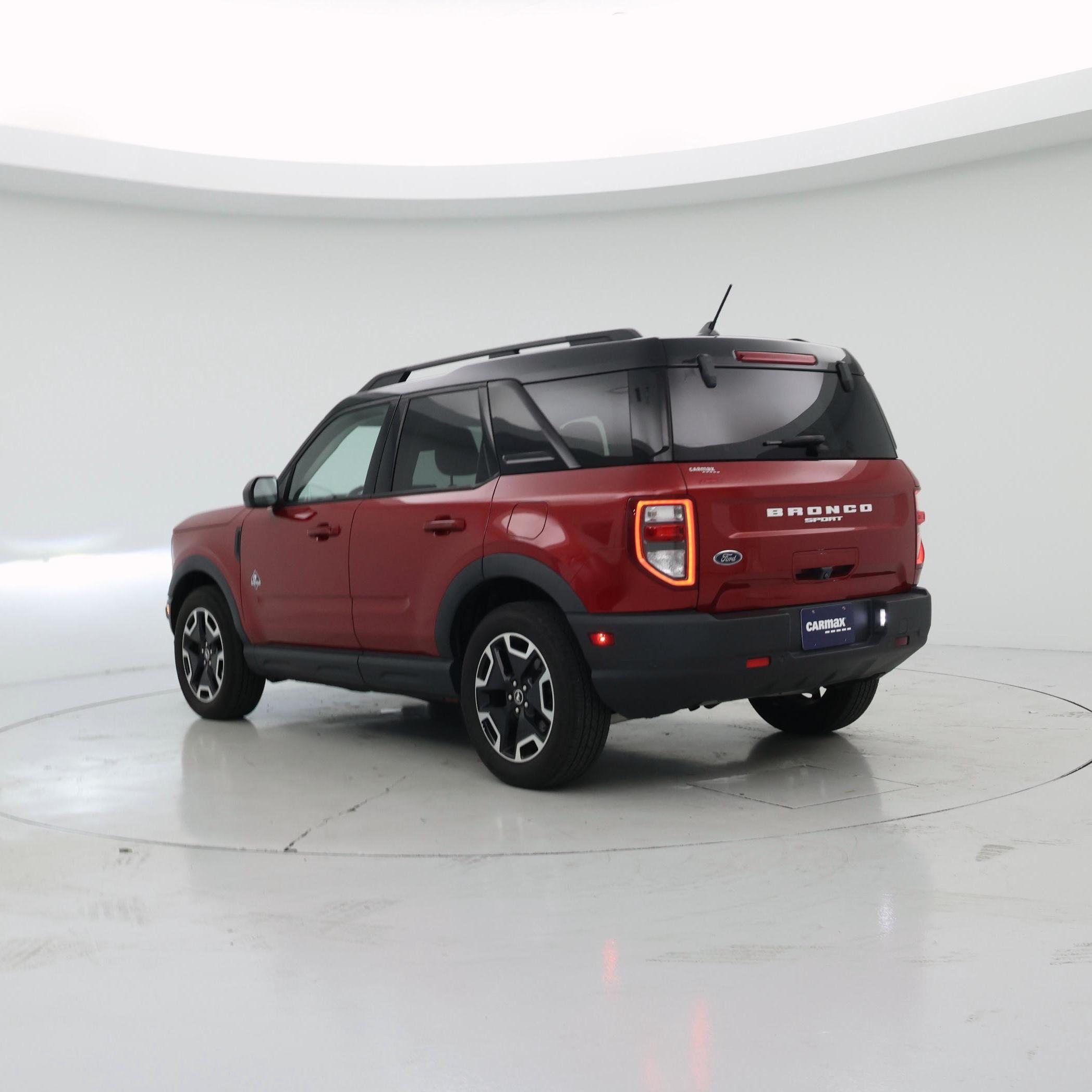 Thumbnail: 2021 Ford Bronco Sport - 2